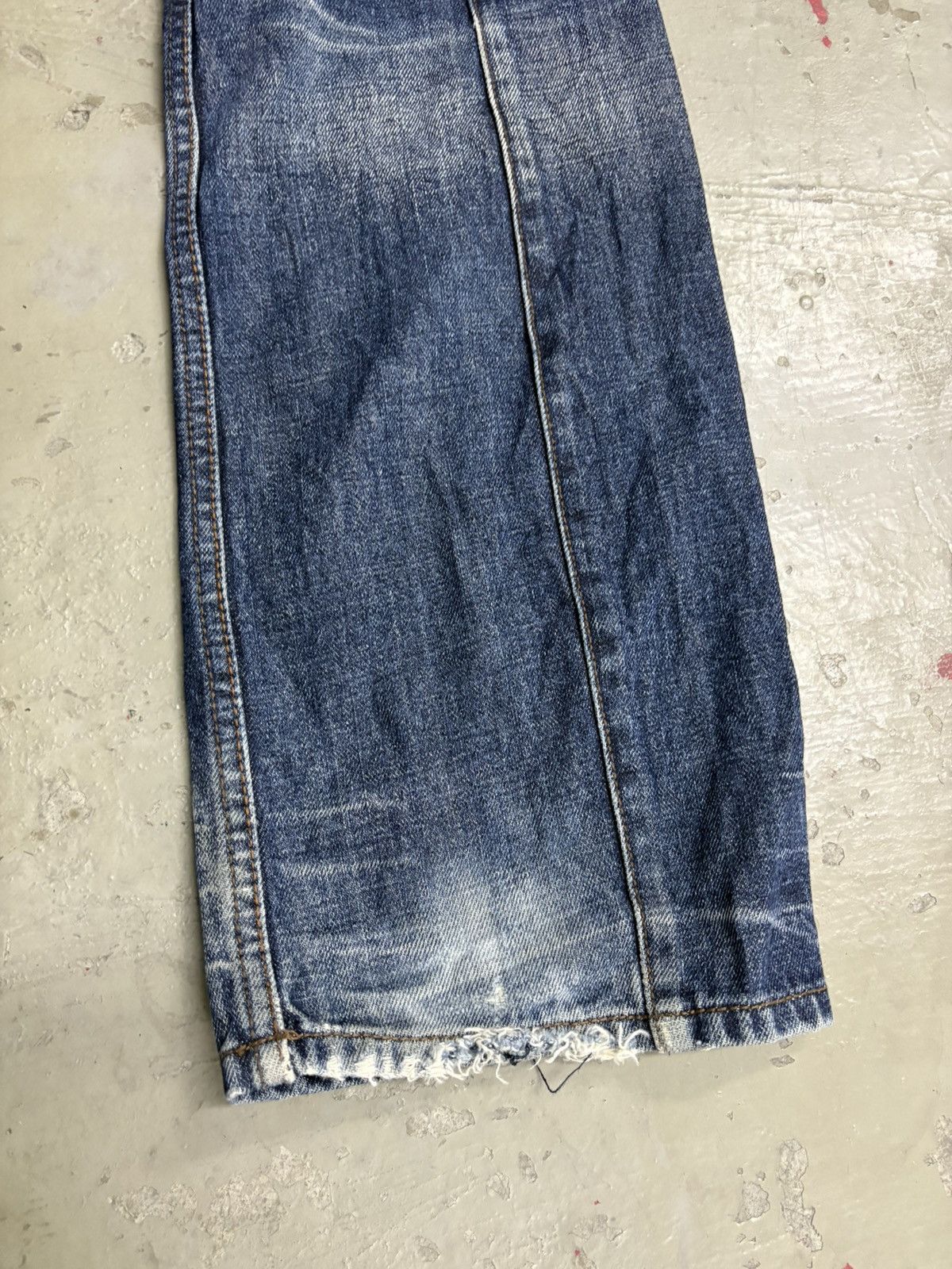 Tornado Mart 🥵Nicole club for men // Distressed Indigo Flared Denim Size US 31 - 3 Thumbnail