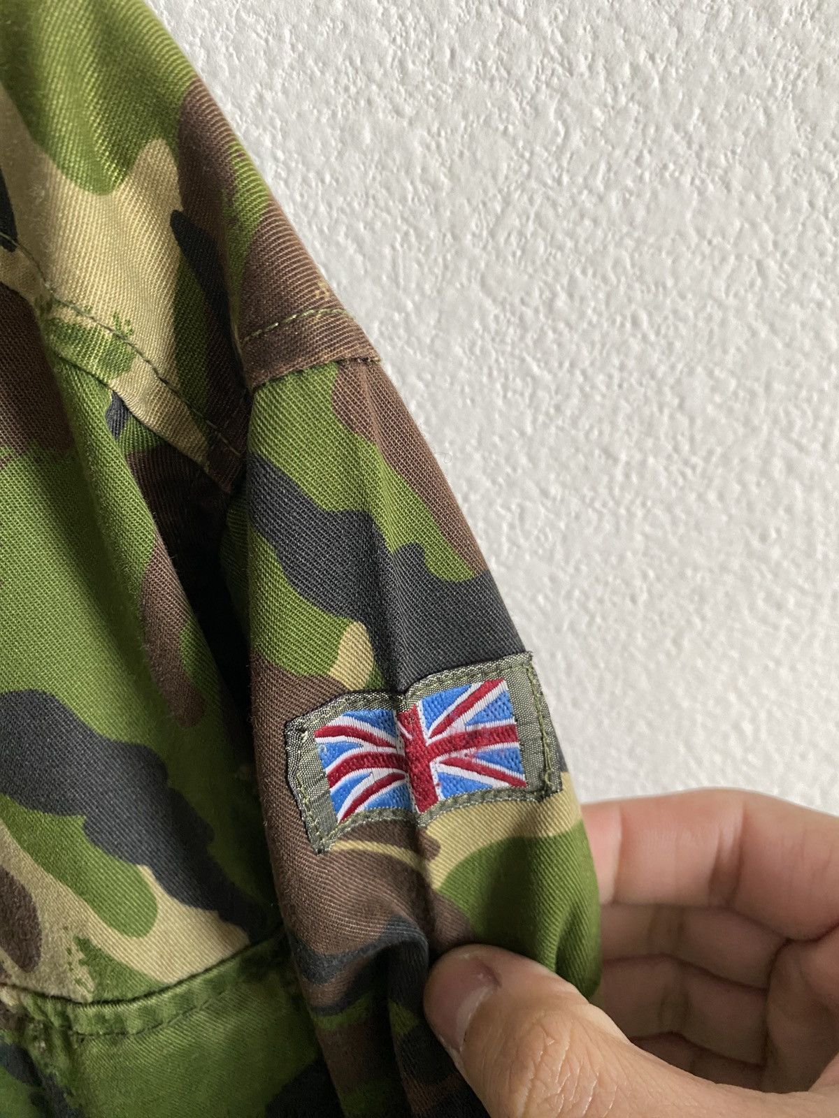 Vintage Vintage 90s United Kingdom Military Shirt Jacket Size US L / EU 52-54 / 3 - 5 Thumbnail