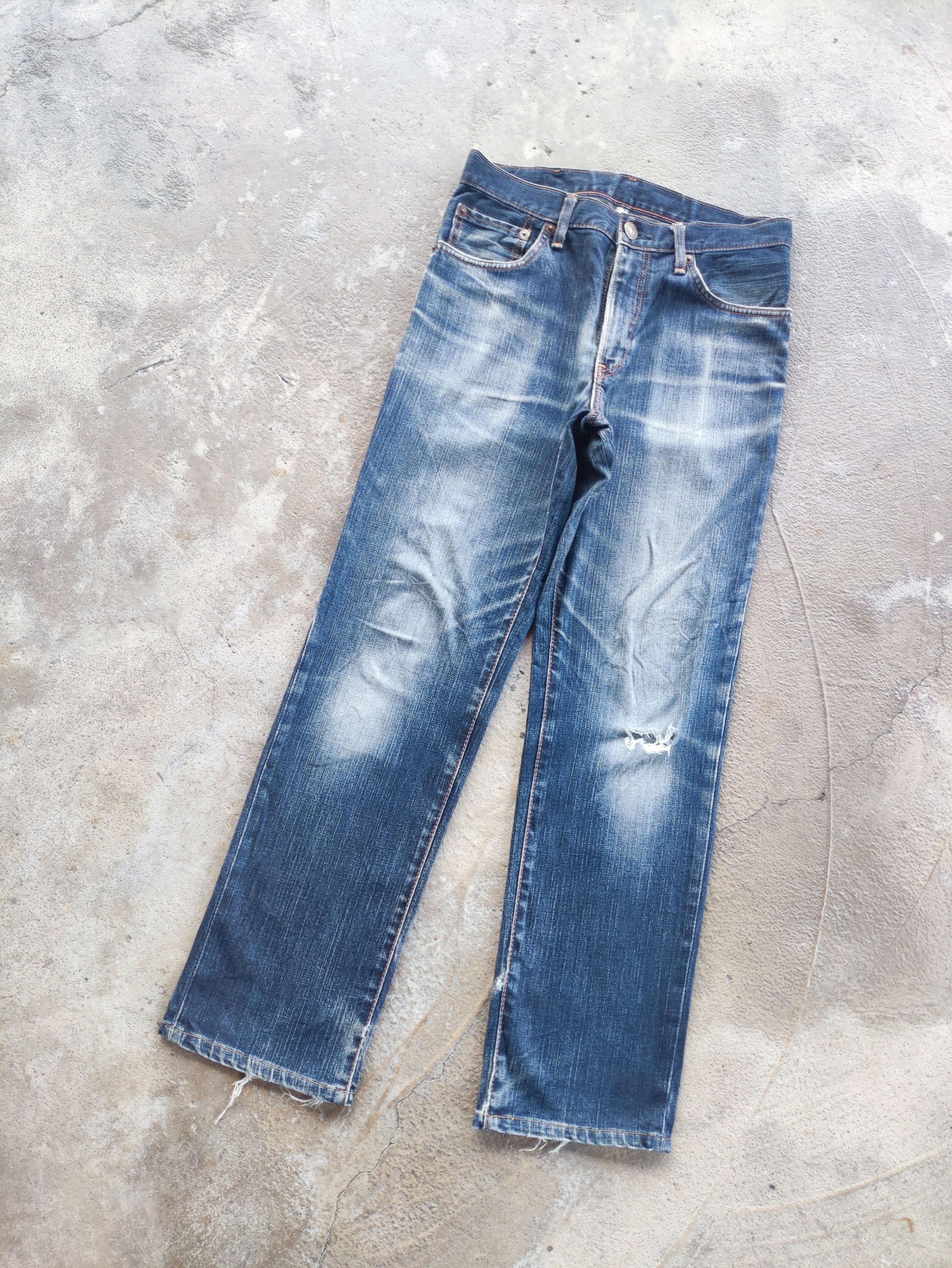 Edwin Vintage Edwin 503 Japan Faded Denim W31 Size US 31 - 2 Thumbnail