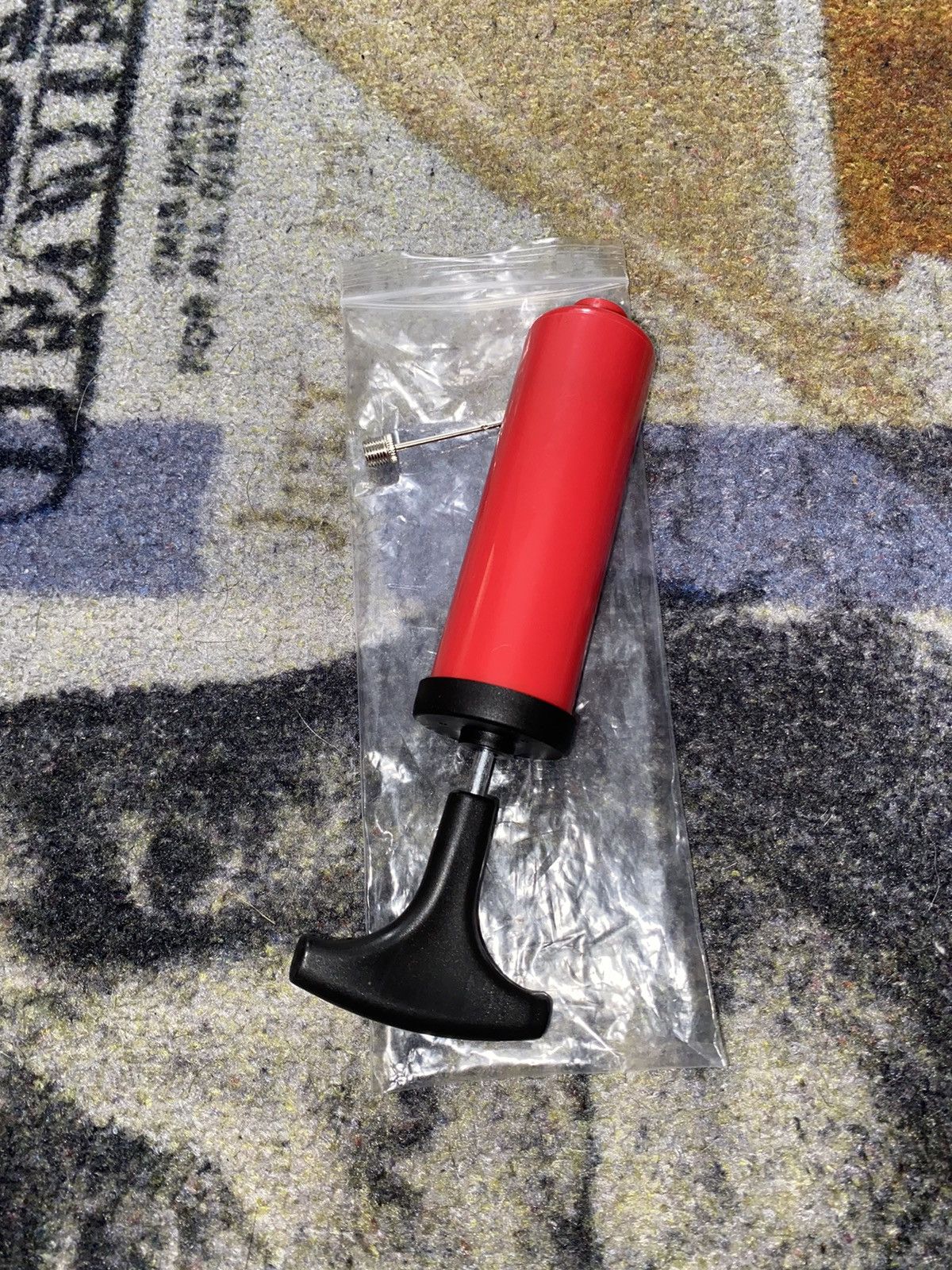 Supreme Supreme Basketball Pump and Needle Size ONE SIZE - 2 Thumbnail