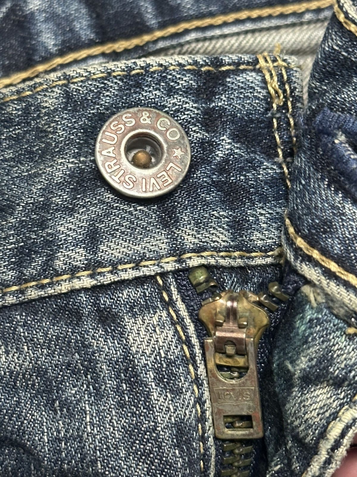 Levi's Levi’s 502 Regular Tapered Fit MudWash Distressed Faded Jean Size US 34 / EU 50 - 14 Thumbnail