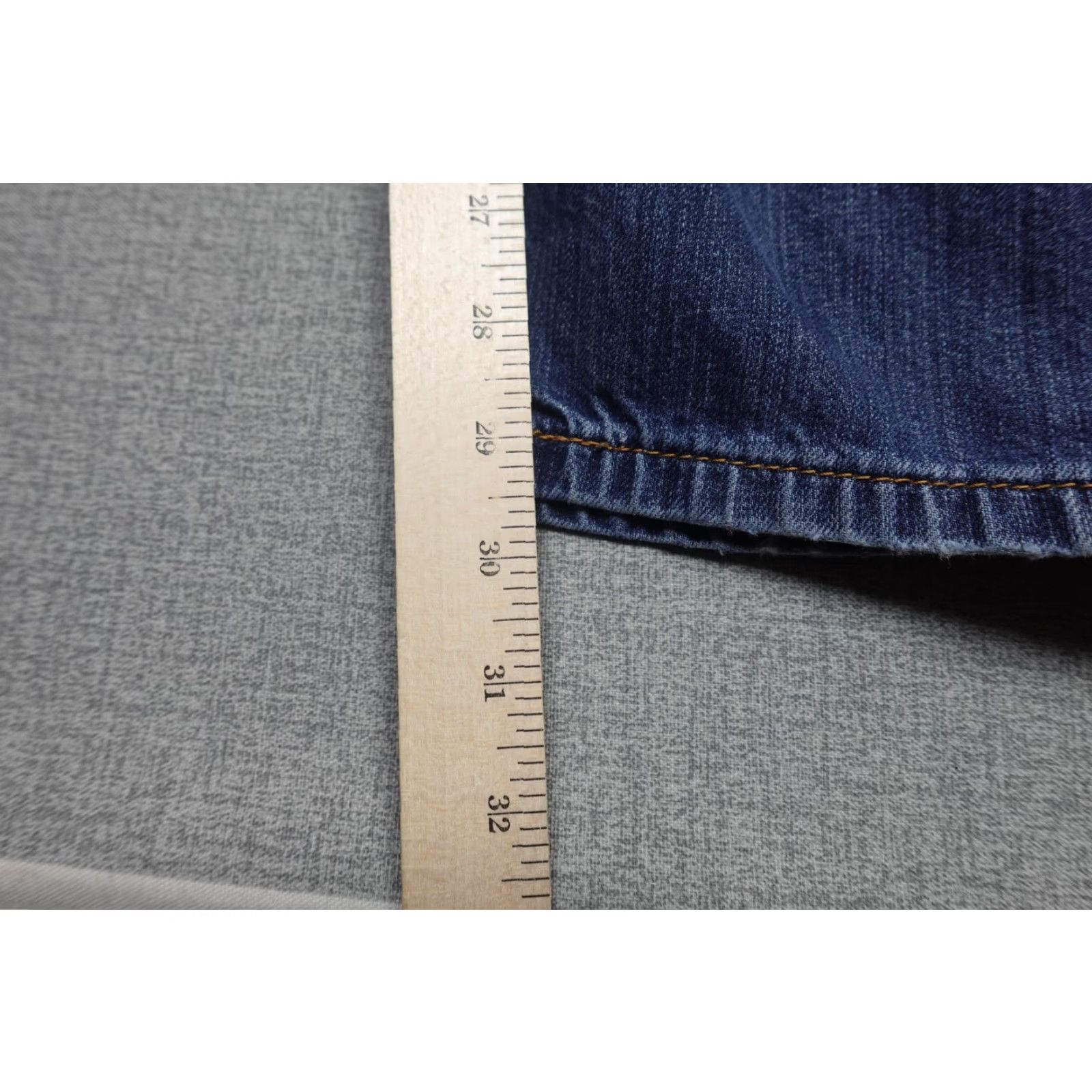 Levi's Levi's 505 Jeans Men 40x30 Blue Straight Regular Fit Denim Cotton Zip Fly Pockets Size US 40 / EU 56 - 6 Thumbnail