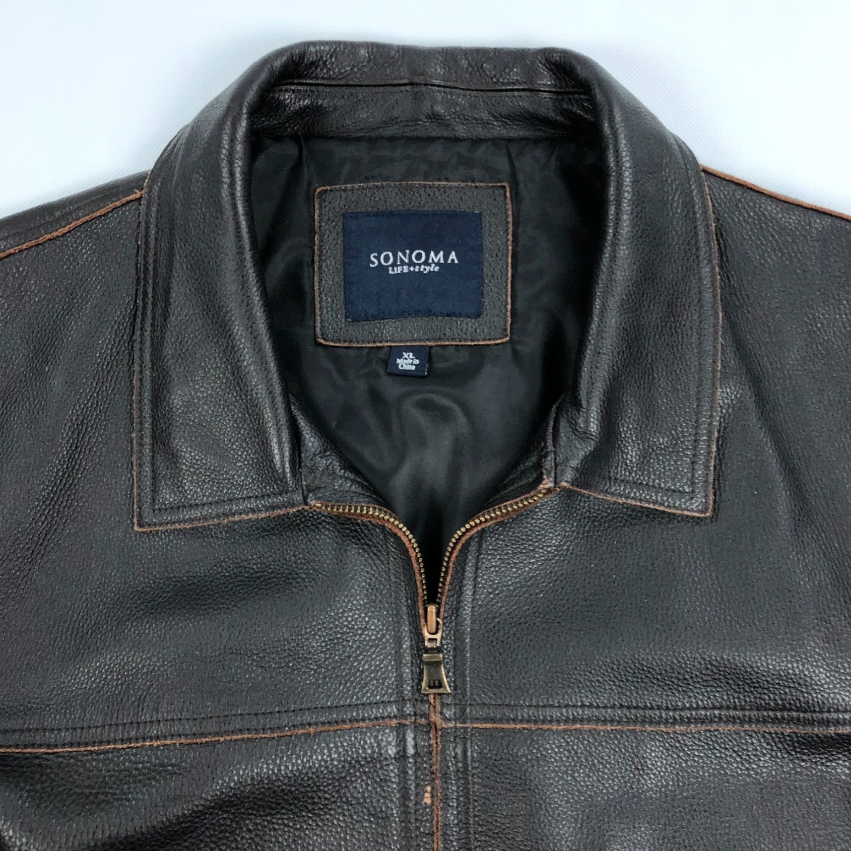 Vintage VINTAGE Sonoma Leather Jacket Mens XL Brown Distressed Bomber Jacket Winter Fall Spring Leather Zip Zipper Mens Size US XL / EU 56 / 4 - 3 Thumbnail