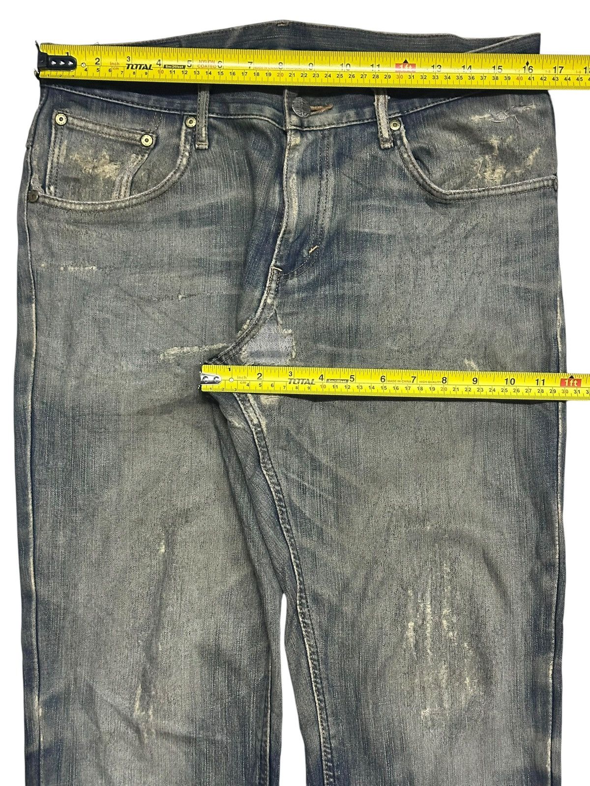 Edwin Edwin Vintage Distressed Straight Loose With Faded Wash Size US 33 - 13 Thumbnail