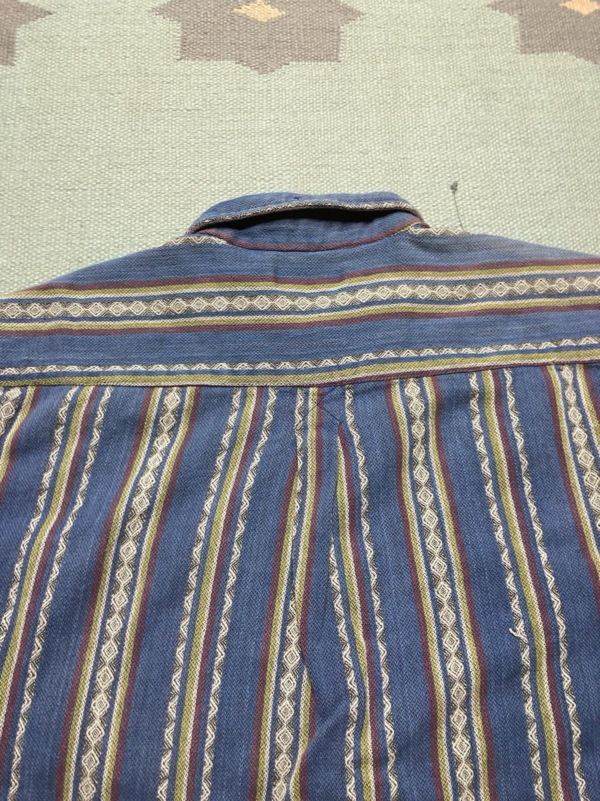 Vintage Vintage button shirt aztec striped woven cotton large Size US L / EU 52-54 / 3 - 5 Thumbnail