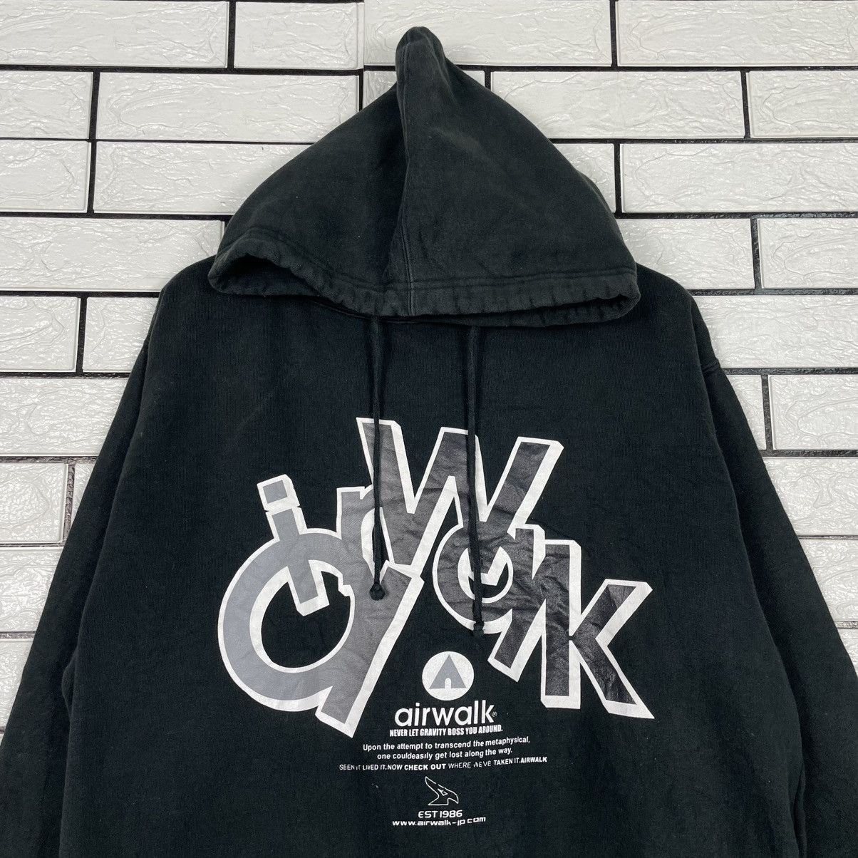Japanese Brand Airwalk Big Logo Pullover Black Hoodie Size US M / EU 48-50 / 2 - 2 Thumbnail