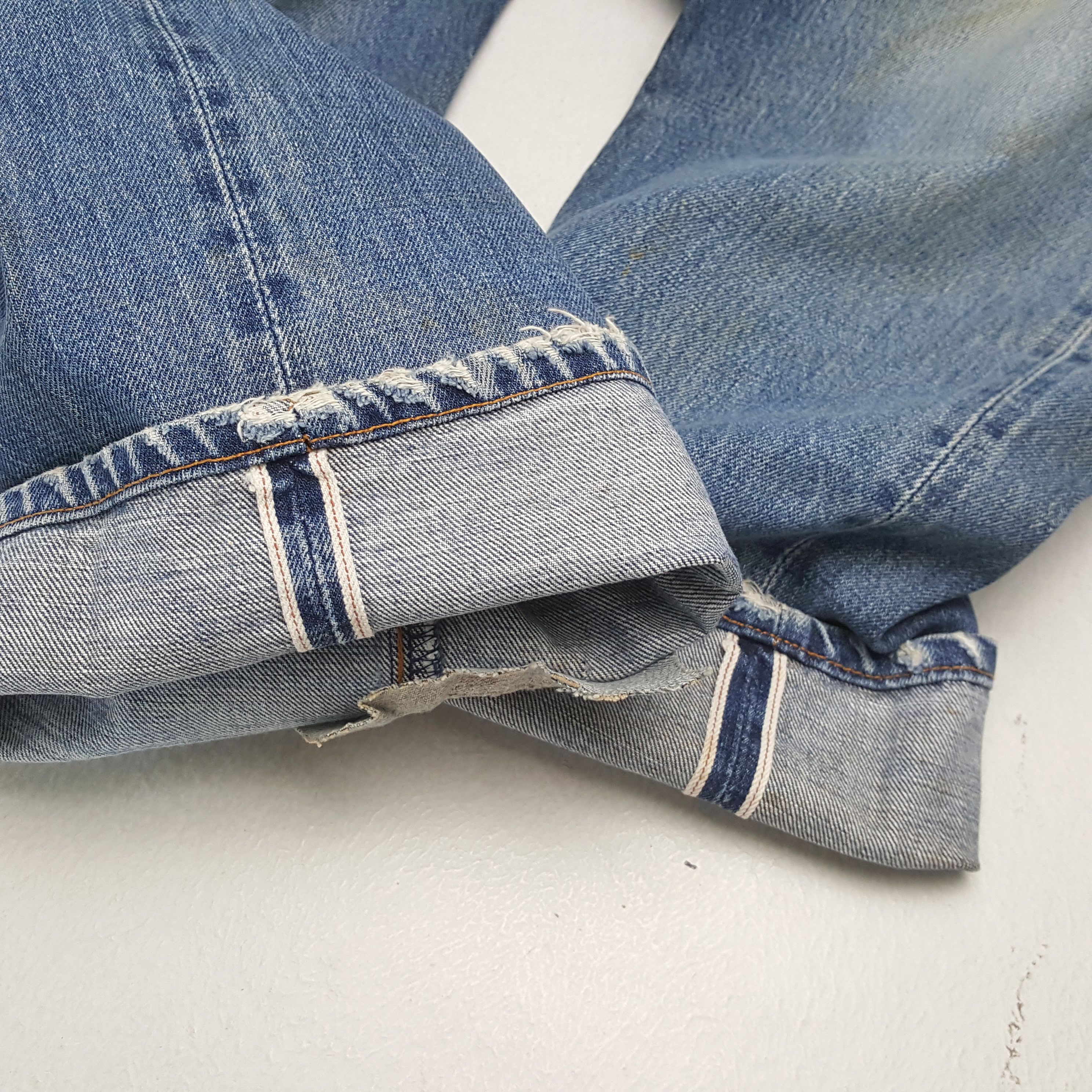 Levi's × Vintage Vintage LEVI'S Distressed Kurt Cobain Style Denim Jean Size US 31 - 12 Thumbnail