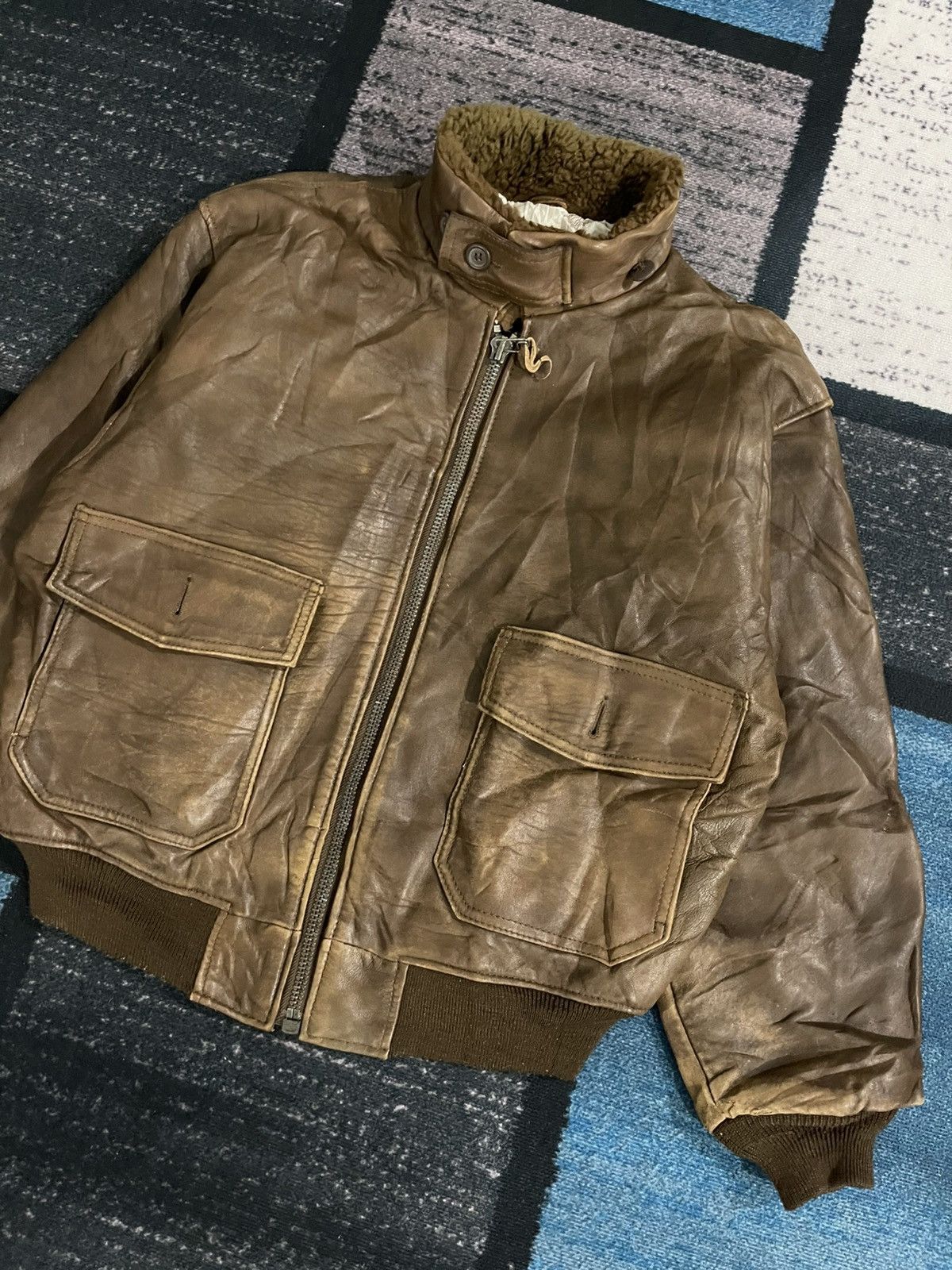 Vintage Vintage Sheep Leather Bomber Jacket Size US L / EU 52-54 / 3 - 3 Thumbnail