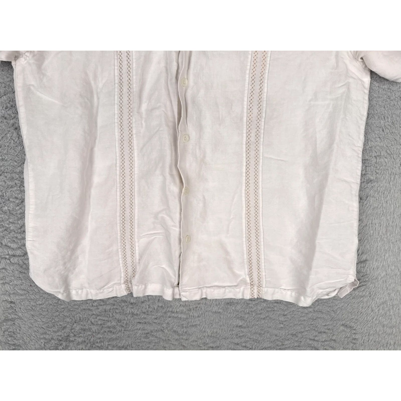 Cubavera Cubavera Shirt Mens L White Short Sleeve Embroidered Band Collar Guayabera Size US L / EU 52-54 / 3 - 5 Thumbnail