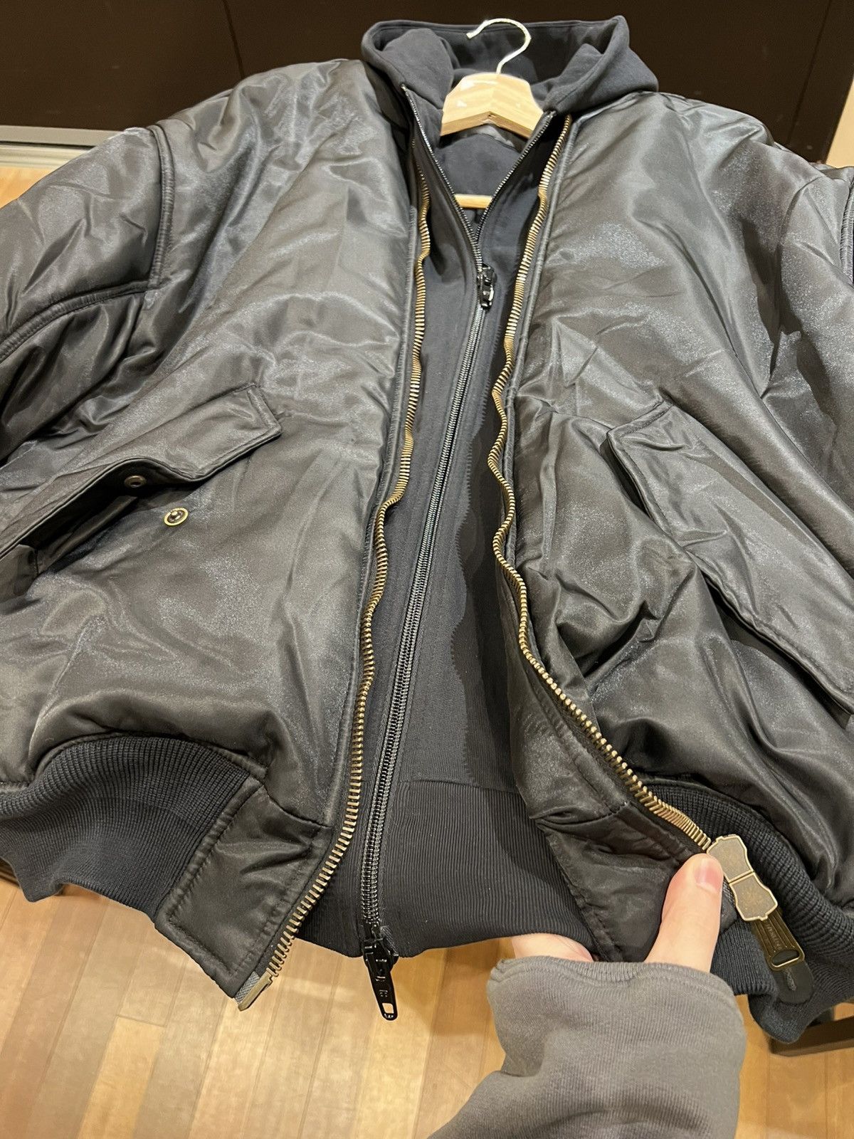 Balenciaga Balenciaga oversized Hooded Bomber Jacket Size US S / EU 44-46 / 1 - 4 Thumbnail