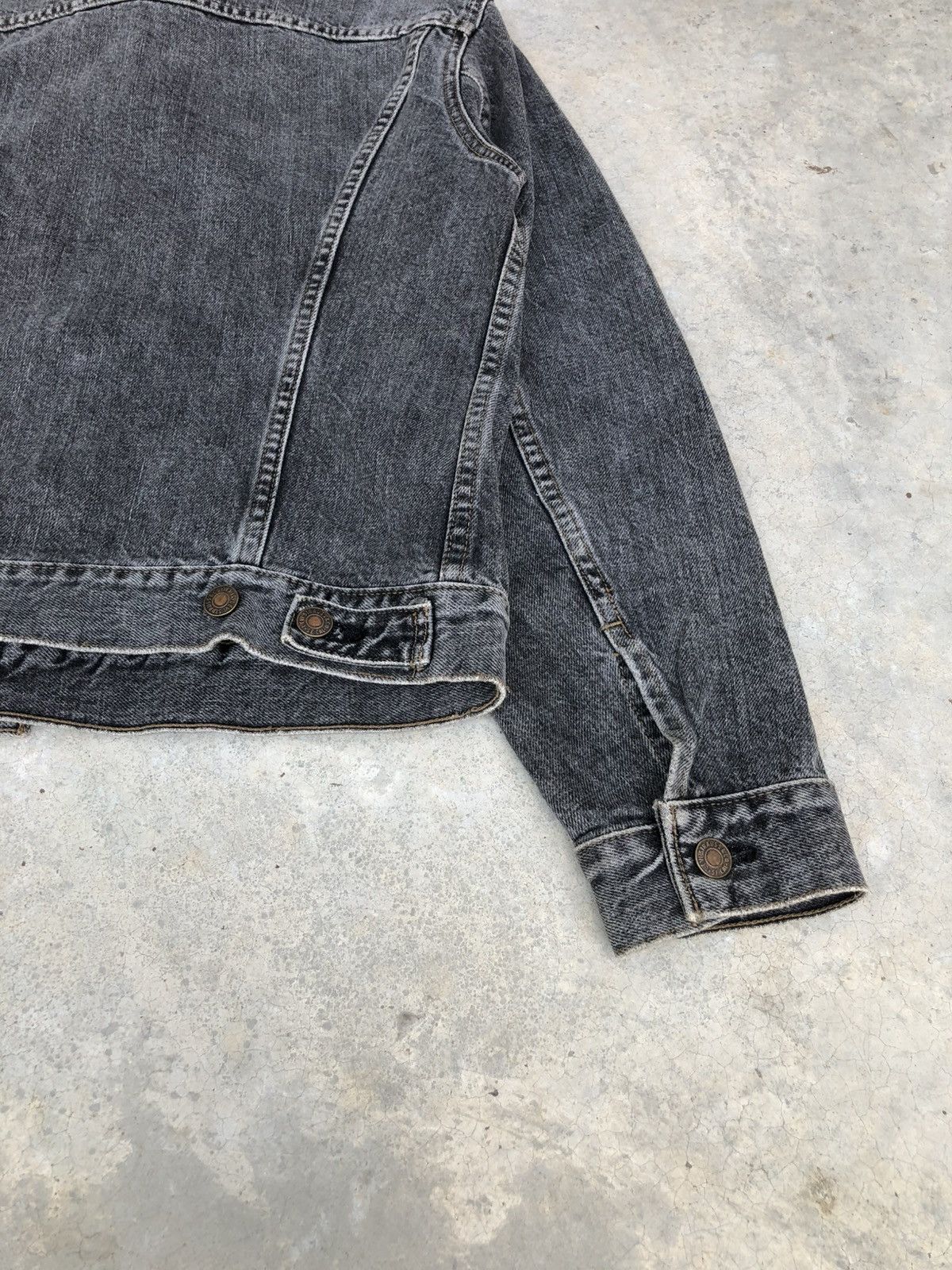 Levi's Vintage 90s Levis Denim Jacket Distressed Denim Size US M / EU 48-50 / 2 - 18 Thumbnail