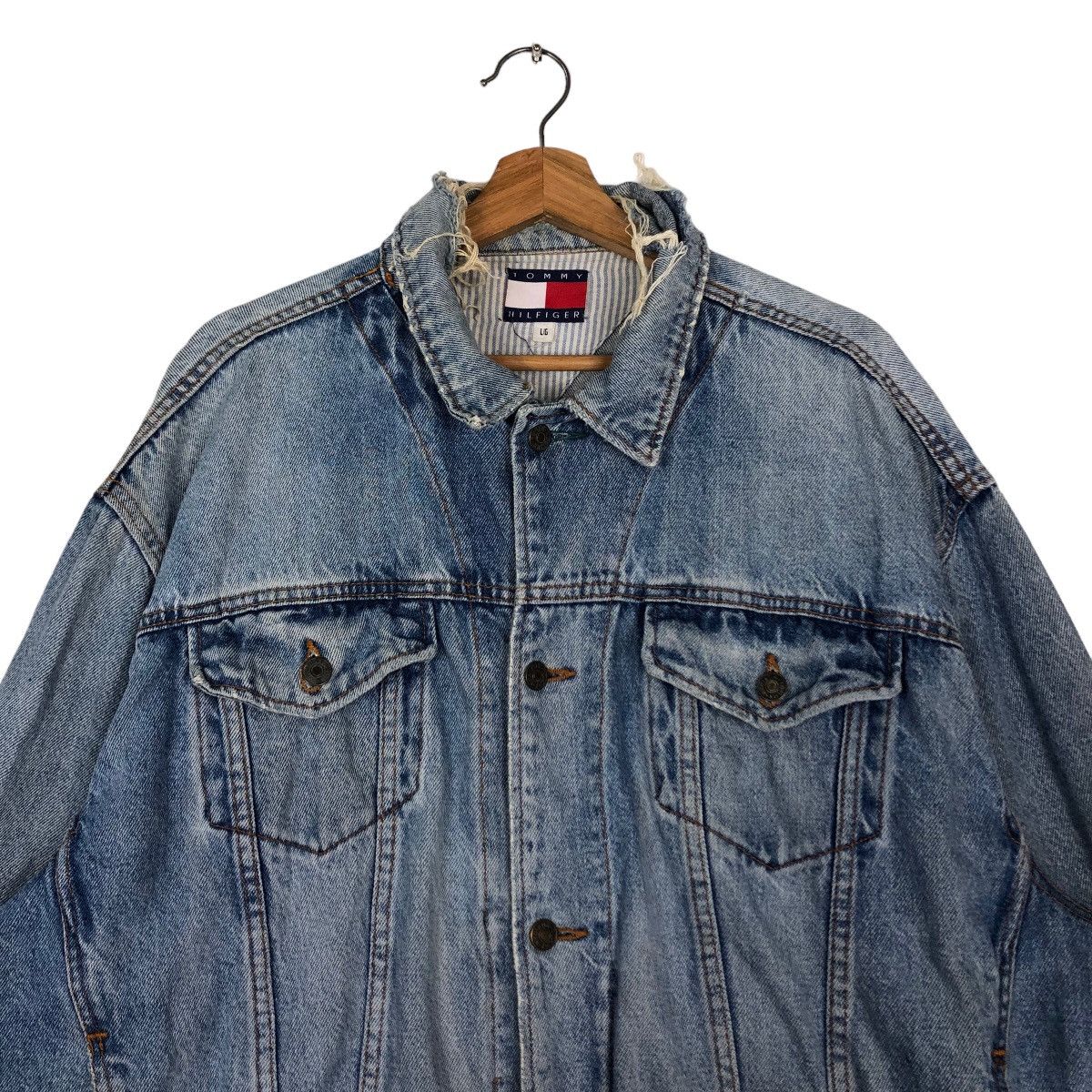 Japanese Brand 🔥Vintage Biker Denim Jacket Tommy Hilfiger Size US L / EU 52-54 / 3 - 3 Thumbnail
