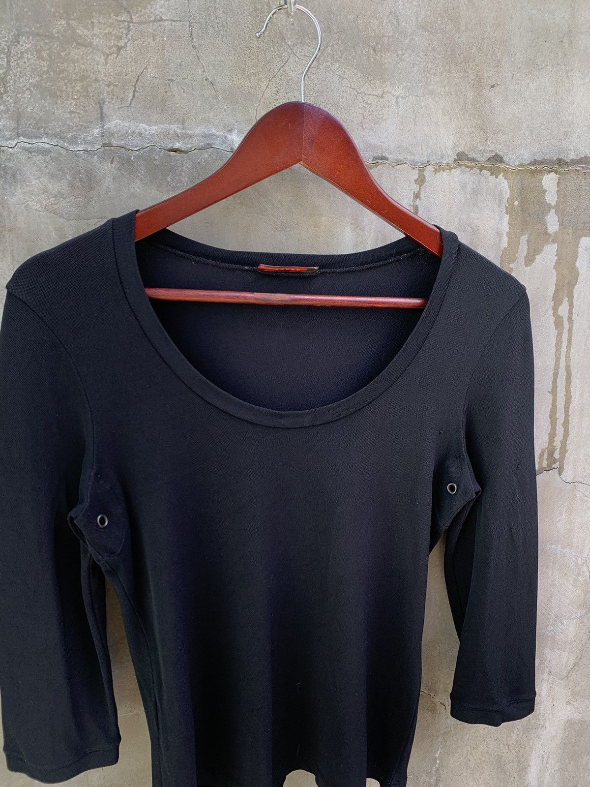 Prada Red Tab Scoop Neck Sweater Size M / US 6-8 / IT 42-44 - 4 Thumbnail