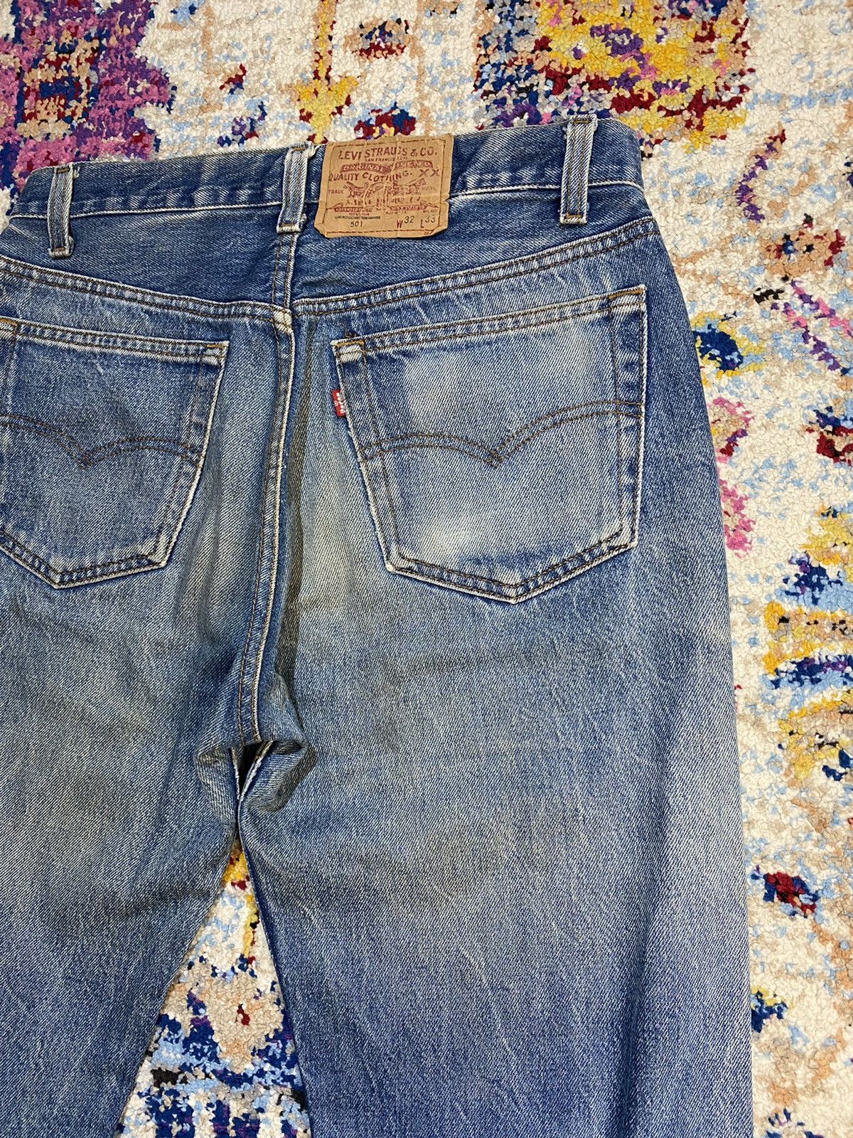 Levi's × Vintage 1980s Levis 501 Slim Fit Button Fly Distressed Blue Jeans Size US 32 / EU 48 - 4 Thumbnail