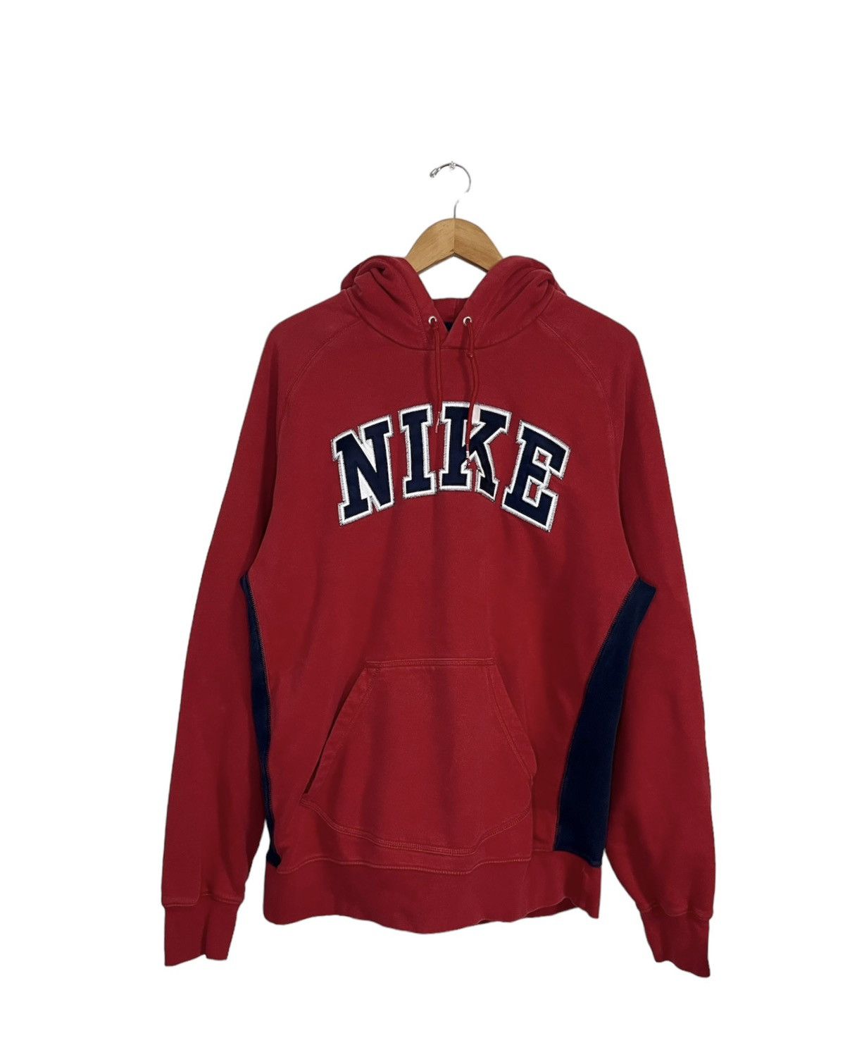 Vintage Vintage Y2k 2000s Nike Spellout Hoodie Size US XL / EU 56 / 4 - 1 Thumbnail