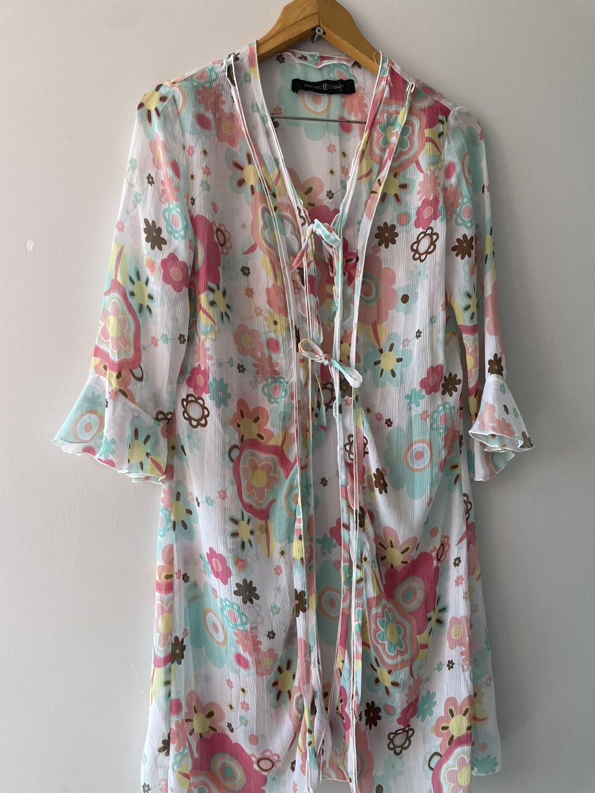 Vintage 00’s top Size M / US 6-8 / IT 42-44 - 10 Thumbnail
