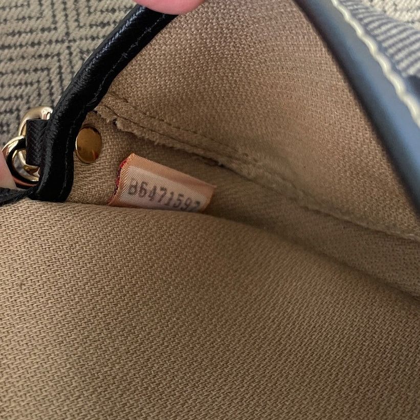 Dooney & Bourke Dooney & Bourke Monogram Signature Flap Wristlet Size ONE SIZE - 8 Thumbnail