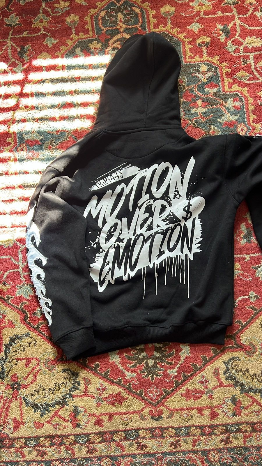 Other Black graphic Hoodie Size US L / EU 52-54 / 3 - 7 Thumbnail