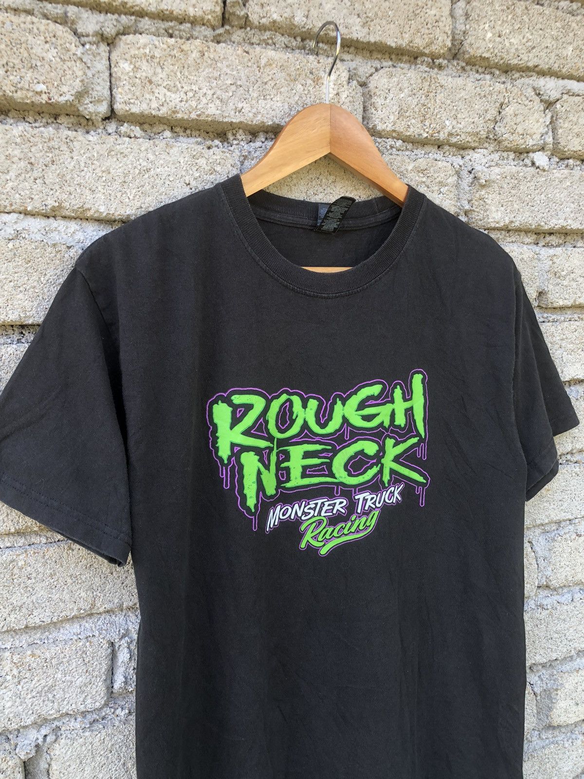 Marlboro × Vintage Vintage Y2K Rough Neck Monster Truck Racing Tshirt Size US M / EU 48-50 / 2 - 11 Thumbnail