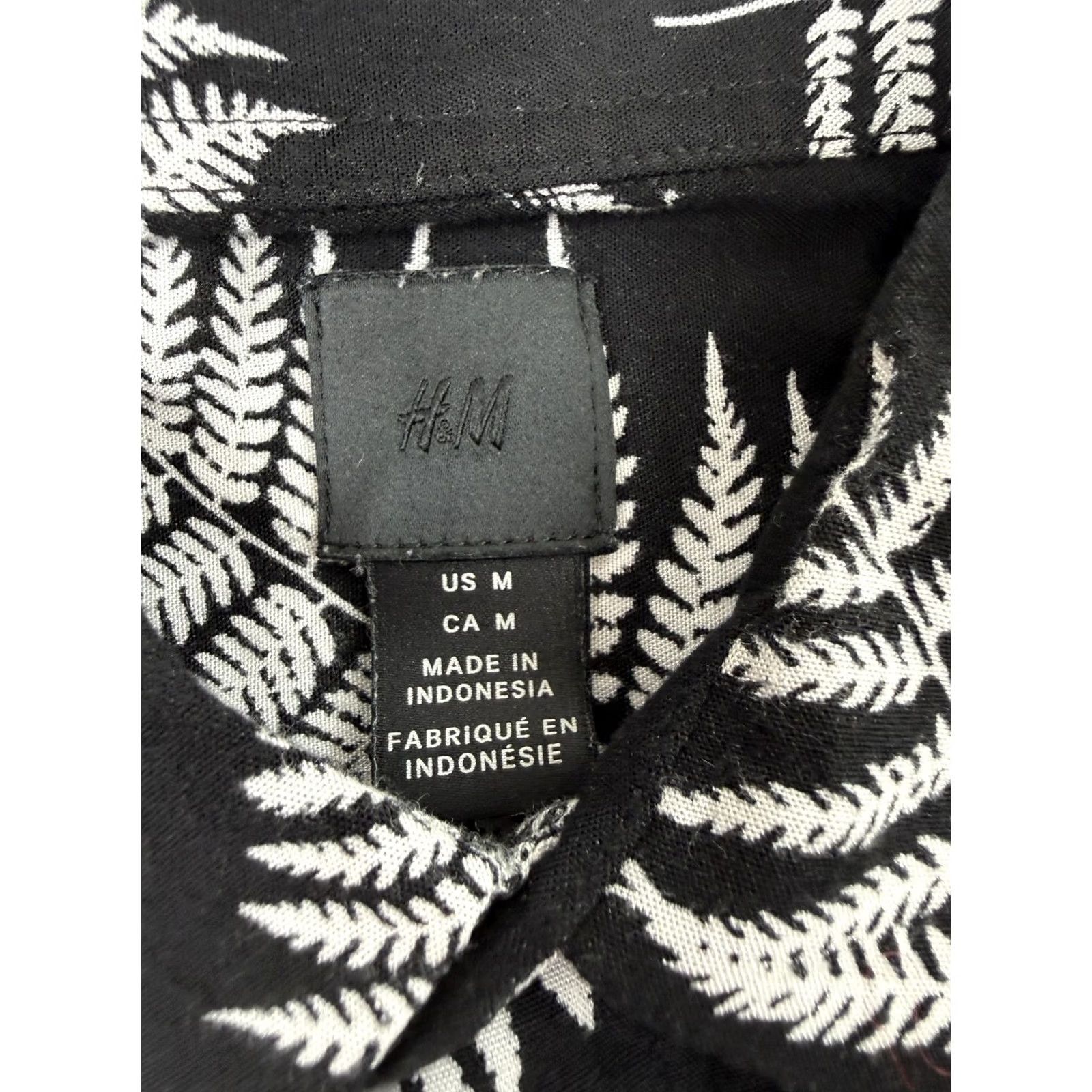 H&M H&M Shirt Mens Medium Black Tropical Fern Print Long Sleeve Button Front Casual Size US M / EU 48-50 / 2 - 3 Thumbnail