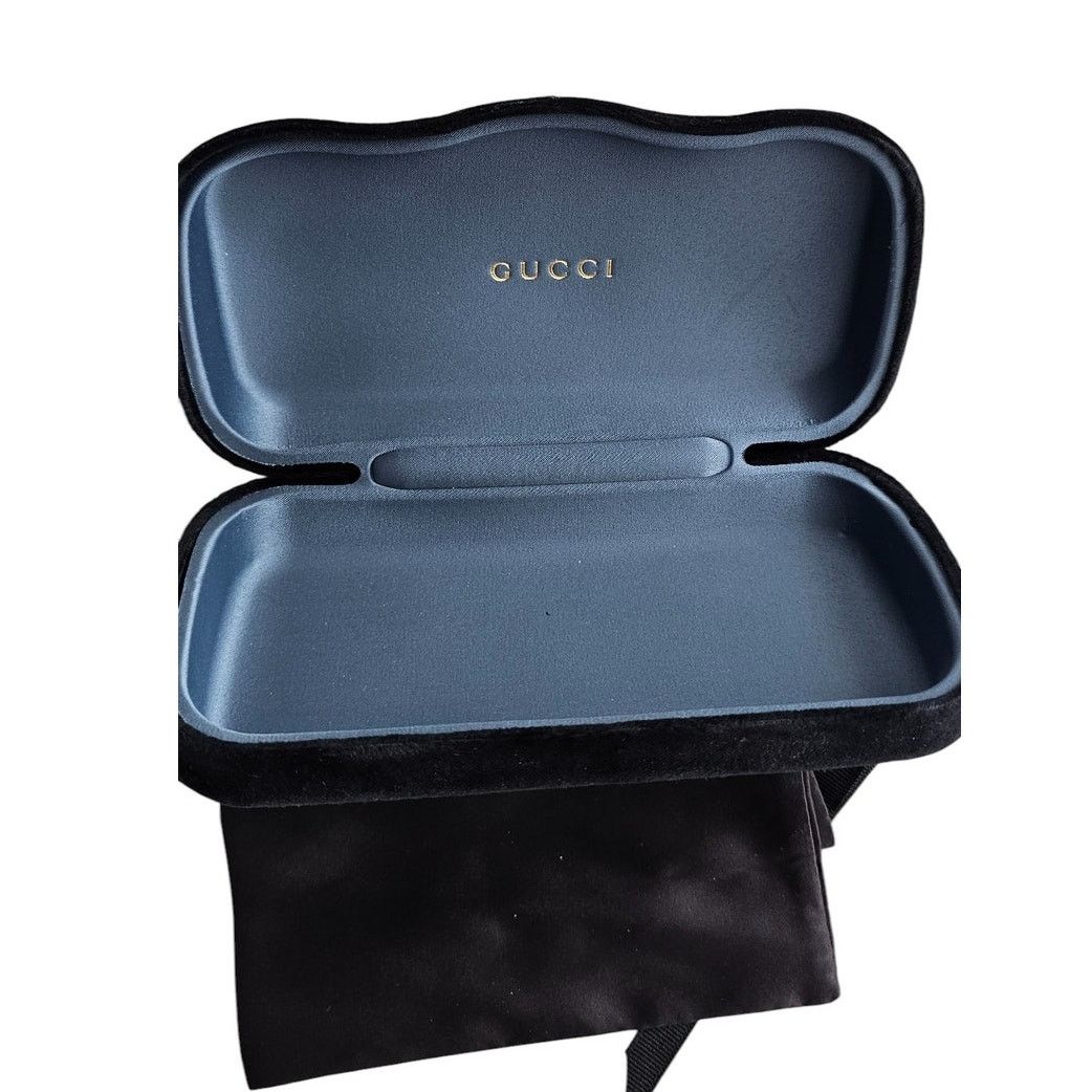 Gucci Gucci GG1423O cat-eye eyeglasses in a fuchsia havana color Size ONE SIZE - 9 Thumbnail