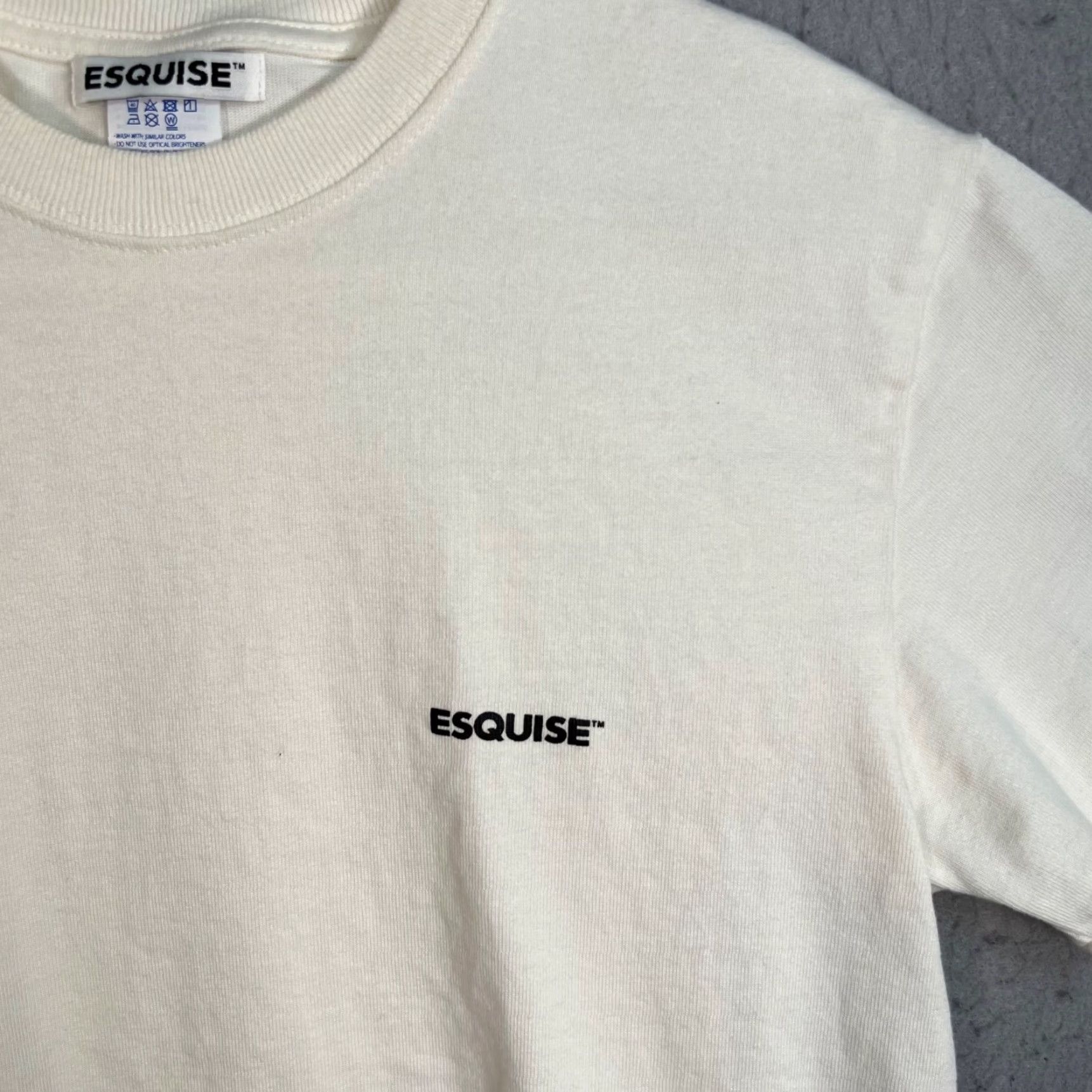 Vintage Esquise Mens T-Shirt White Organic Cotton Logo Crew Neck Short Sleeve 2020s Regular Size M Men Size US M / EU 48-50 / 2 - 5 Thumbnail