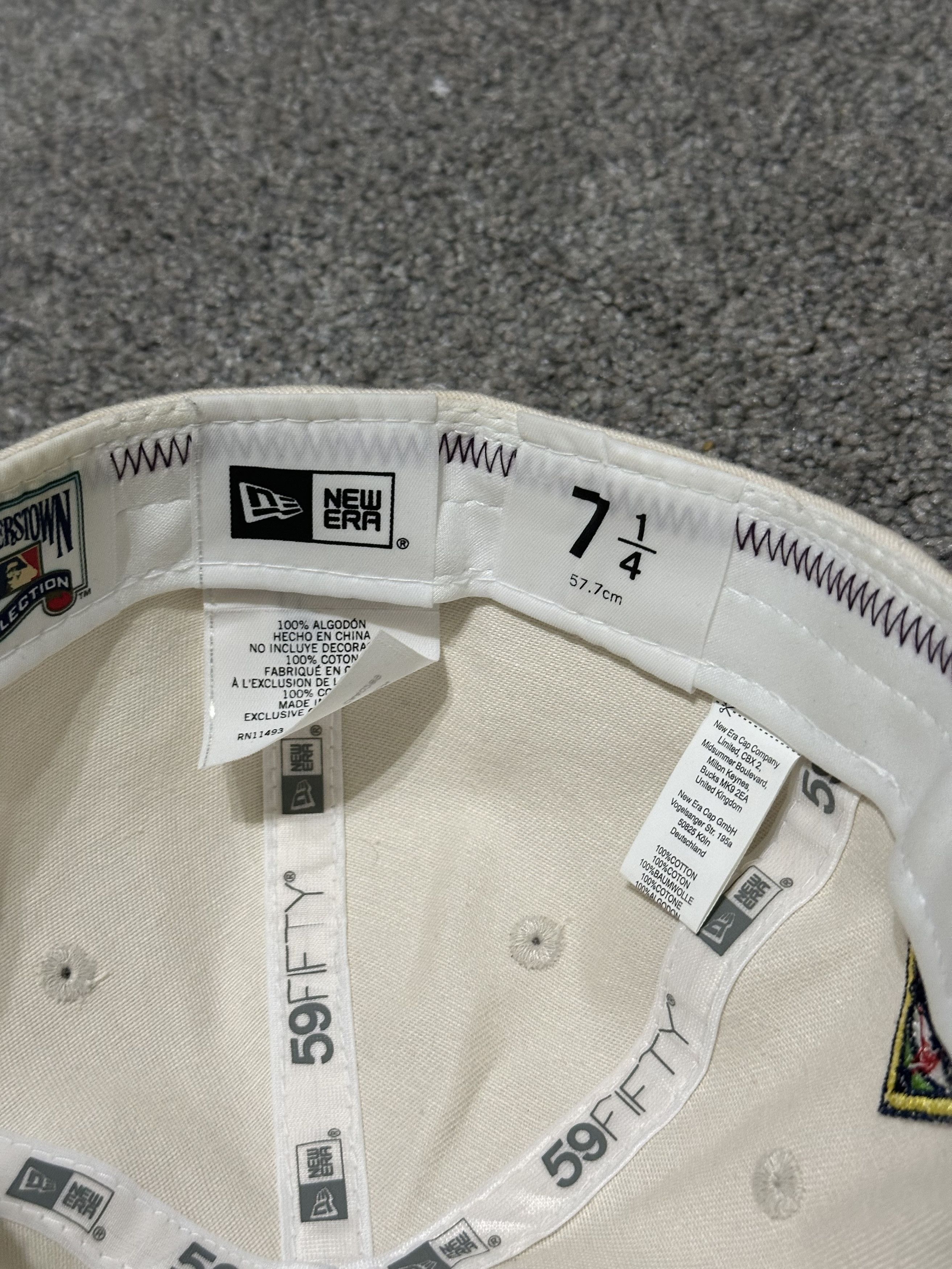 New Era Minnesota Twins “M” Cream/Maroon Relaxed Fitted – Size 7 1/4 Size ONE SIZE - 4 Thumbnail