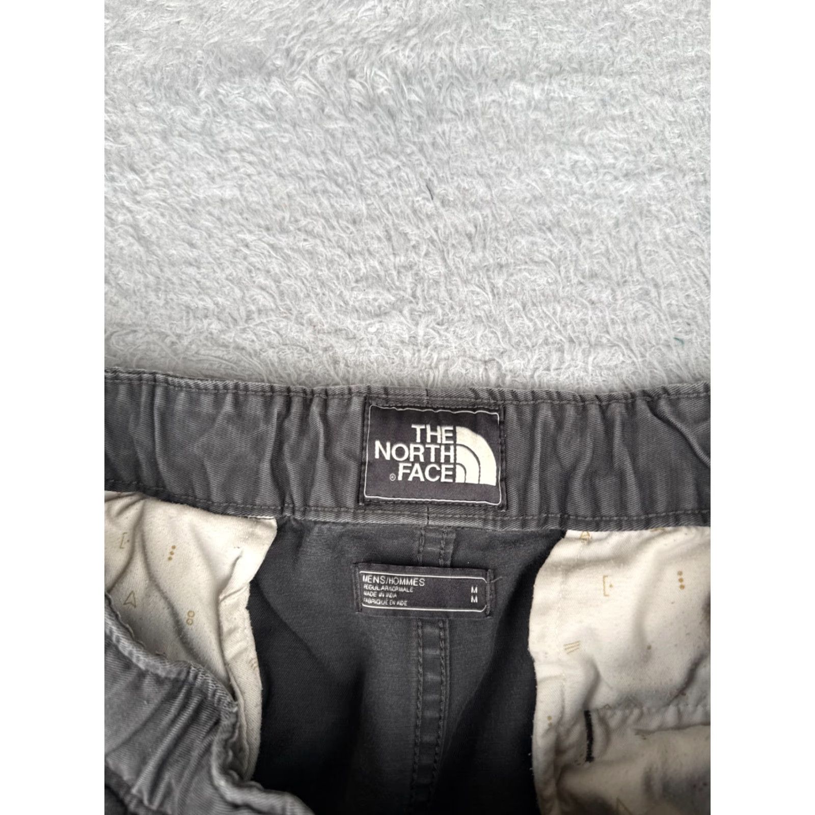 The North Face The North Face Shorts Men Medium Gray Cotton Blend Elastic Waist Drawstring 36x9 Outdoor Mens Size US 31 - 6 Thumbnail