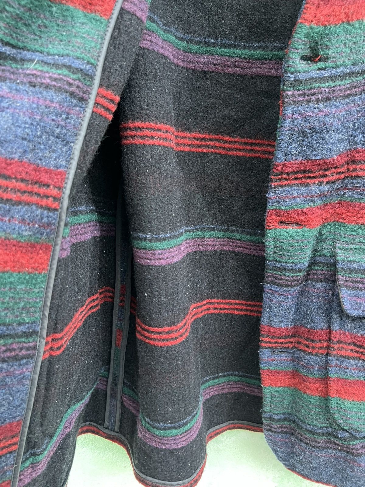 Woolrich Woolen Mills Vtg Woolrich Made in USA Multi Stripe Wool Blanket Jacket Size US L / EU 52-54 / 3 - 17 Thumbnail
