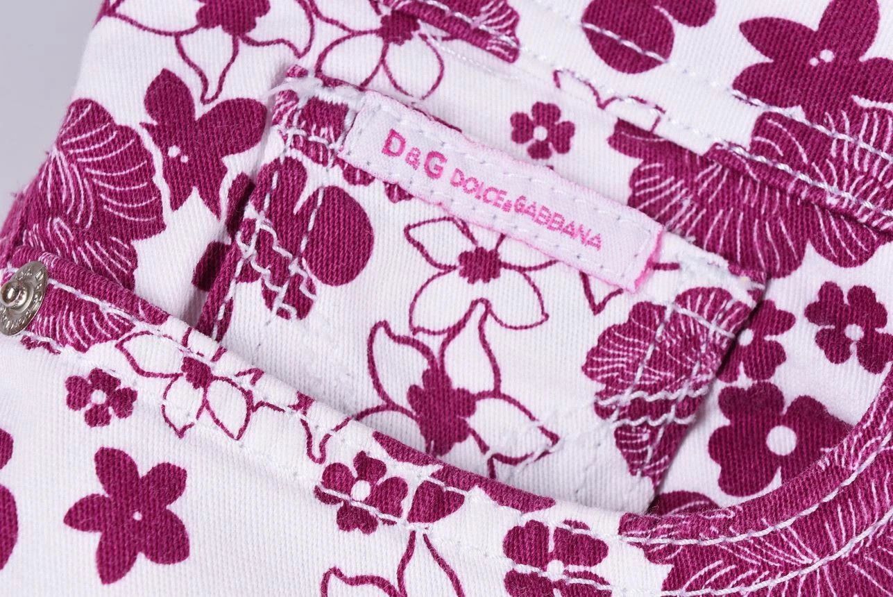 Dolce & Gabbana Women's D&G Dolce & Gabbana Floral Print Denim Pants W30 L21 Size 30" / US 8 / IT 44 - 5 Thumbnail