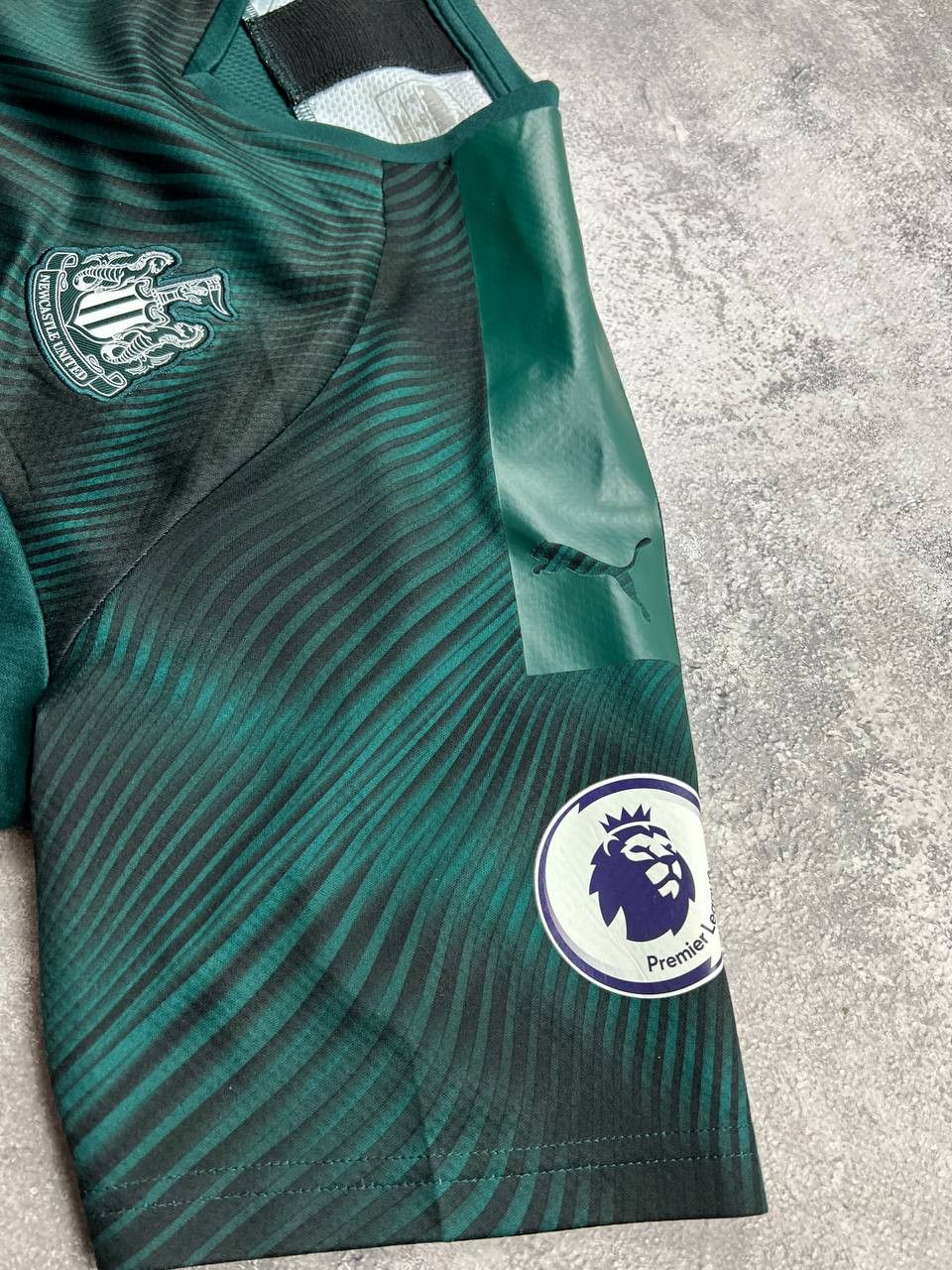 Puma Puma Newcastle United S Longstaff Jersey 2022-23 Size US L / EU 52-54 / 3 - 10 Thumbnail