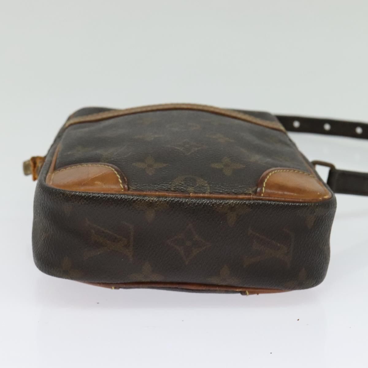 Louis Vuitton LOUIS VUITTON Monogram Danube Shoulder Bag M45266 Size ONE SIZE - 5 Thumbnail