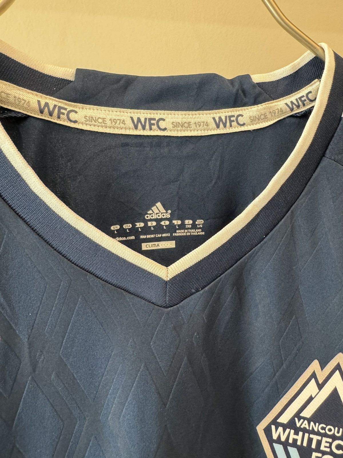 Adidas Vancouver Whitecaps Longsleeve Jersey 2010 Size US L / EU 52-54 / 3 - 5 Thumbnail