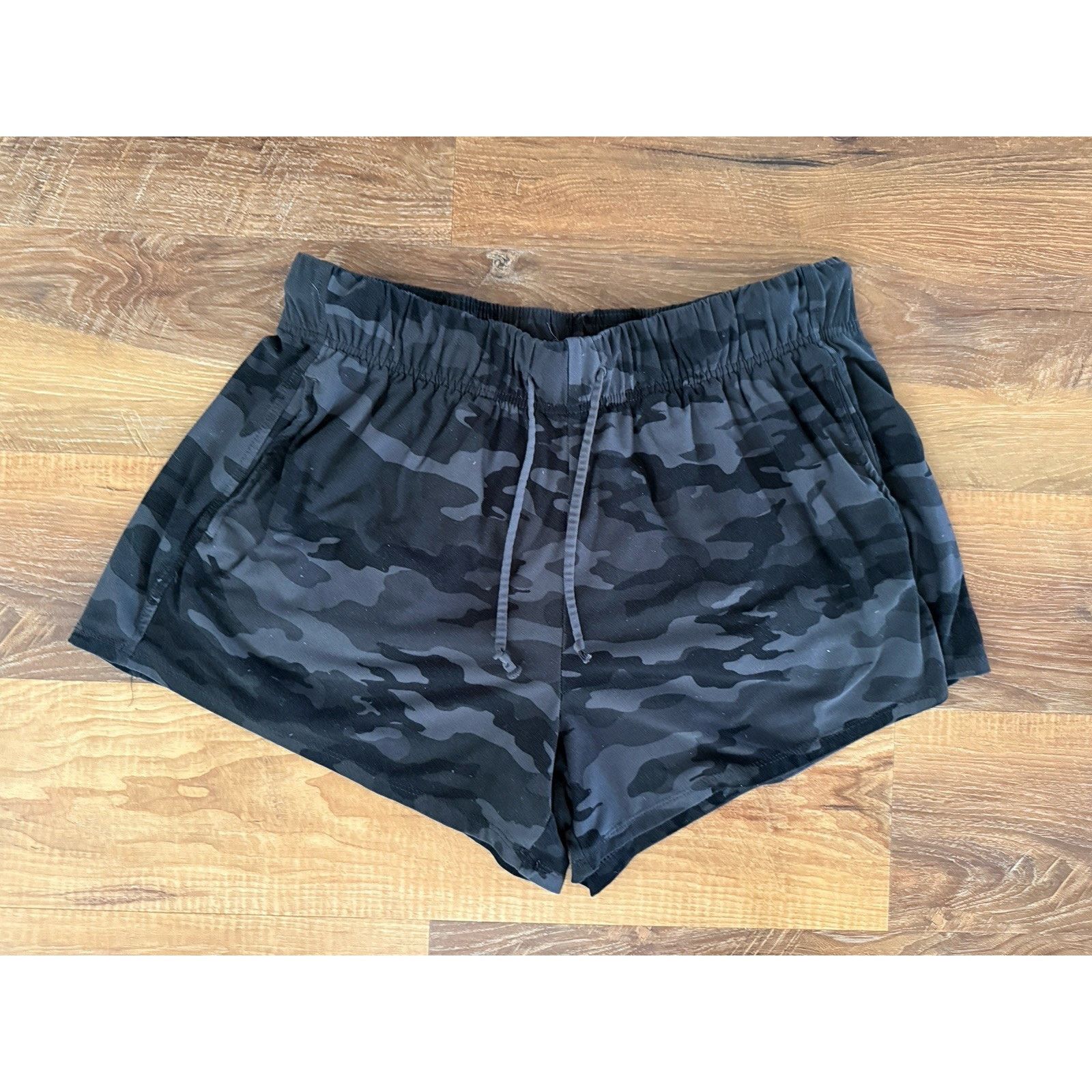 Other Women’s Soft Camo Shorts, Set of 2, Drawstring & Pockets Size 30" / US 8 / IT 44 - 4 Thumbnail