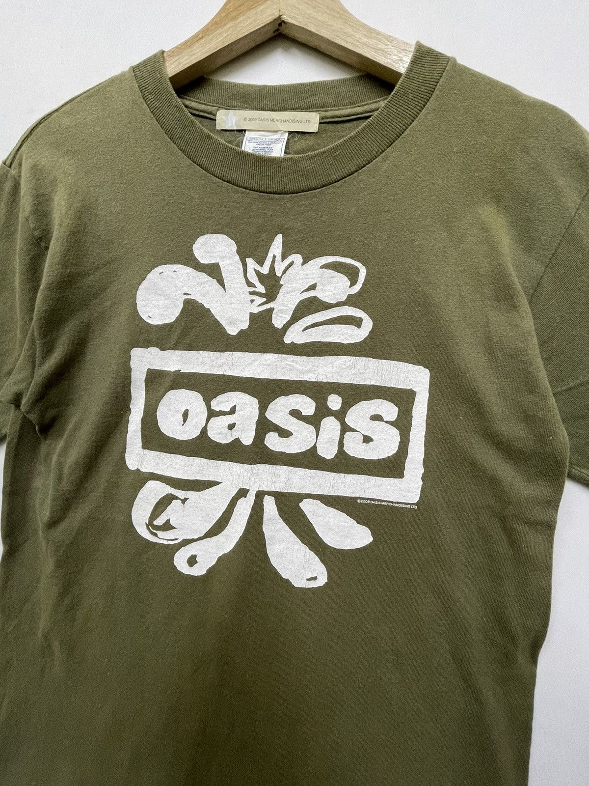 Band Tees VINTAGE Y2K OASIS BAND TEE Size US S / EU 44-46 / 1 - 2 Thumbnail