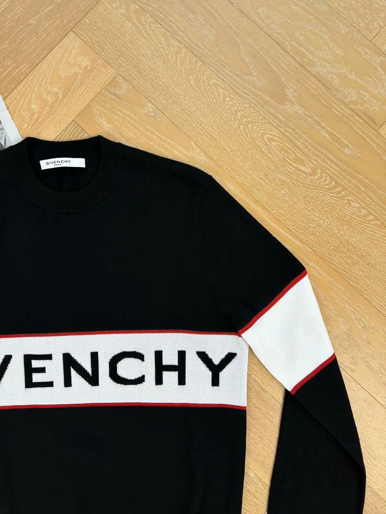 Givenchy Givenchy Casual Embroidered Knit Sweater with Letter Logo, Size US S / EU 44-46 / 1 - 5 Thumbnail
