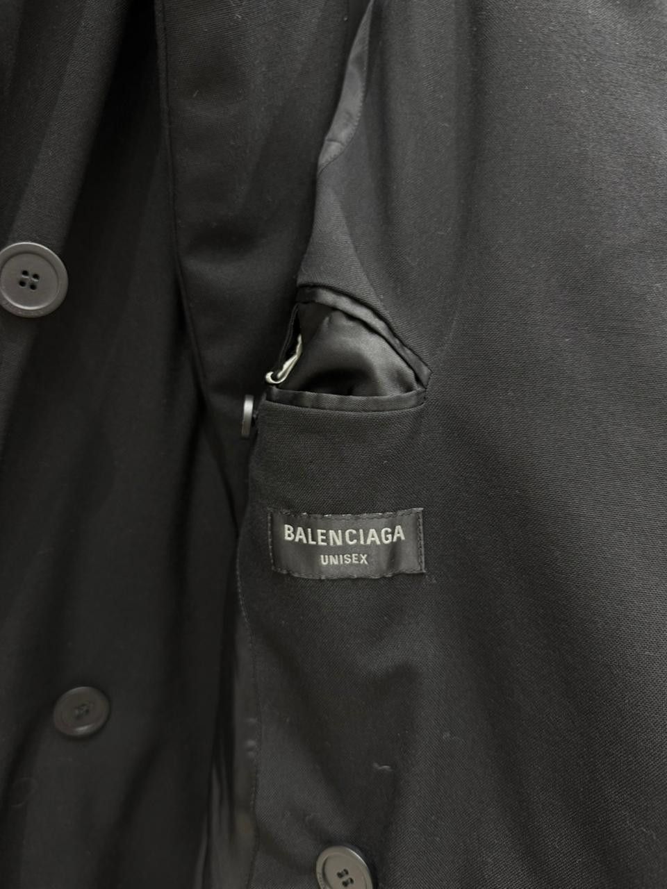 Balenciaga CC28 AW2024 Padded Shoulder Double Breasted Jacket Blazer Size US L / EU 52-54 / 3 - 3 Thumbnail