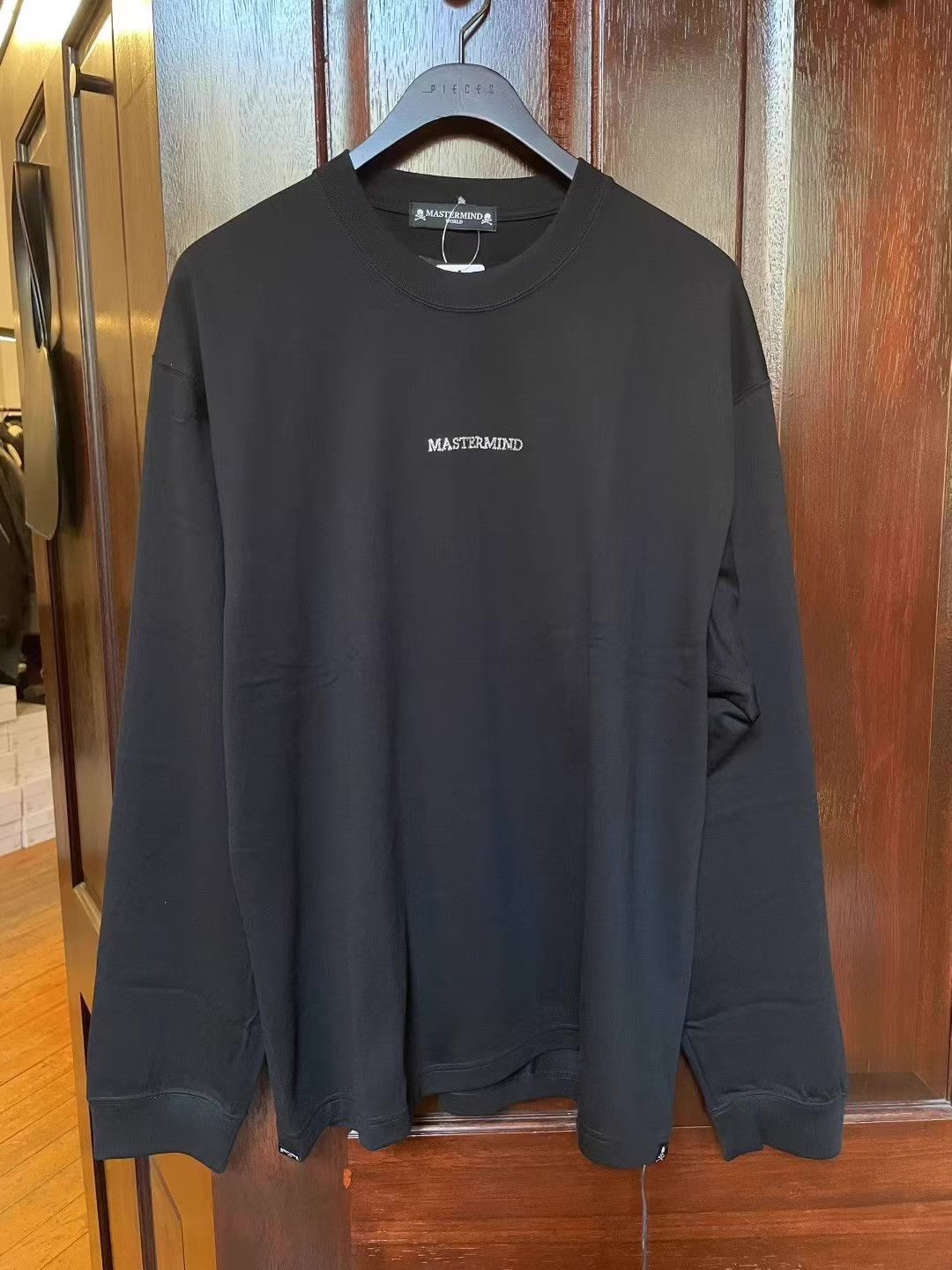 Mastermind World MASTERMIND WORLD 25FW Textured Long‑Sleeve T‑Shirt Ｑ25 Size US M / EU 48-50 / 2 - 1 Thumbnail