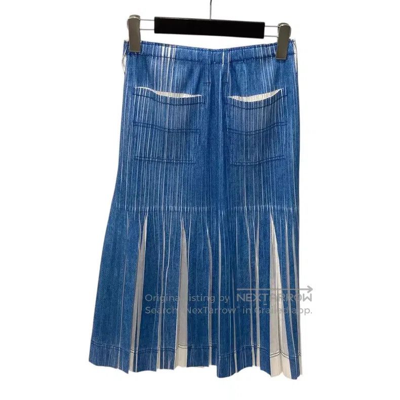 Issey Miyake Issey Miyake SIZE:3 Denim Pleated Skirt Size 31" - 2 Thumbnail