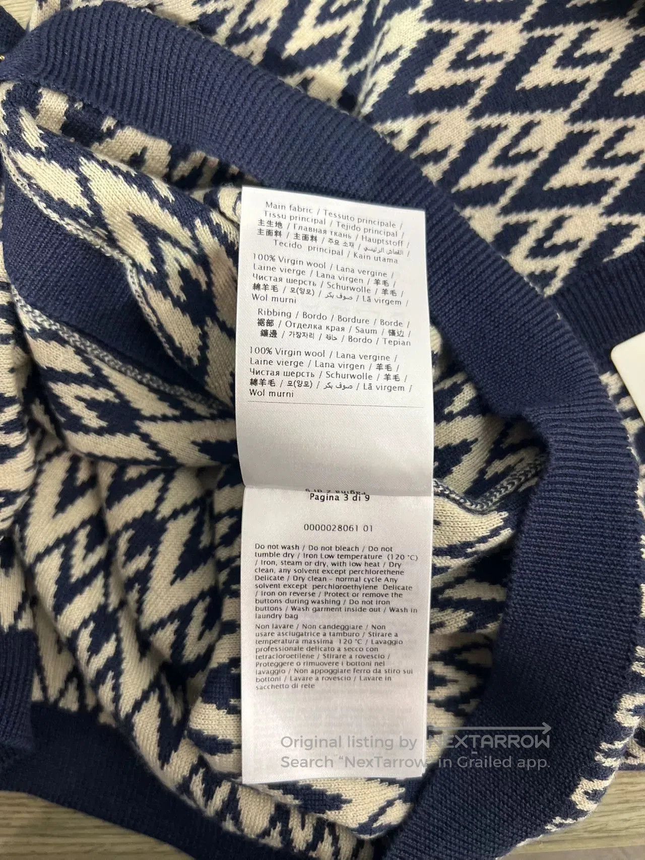 Valentino Valentino Women's Classic Knit Cardigan. Size M / US 6-8 / IT 42-44 - 9 Thumbnail