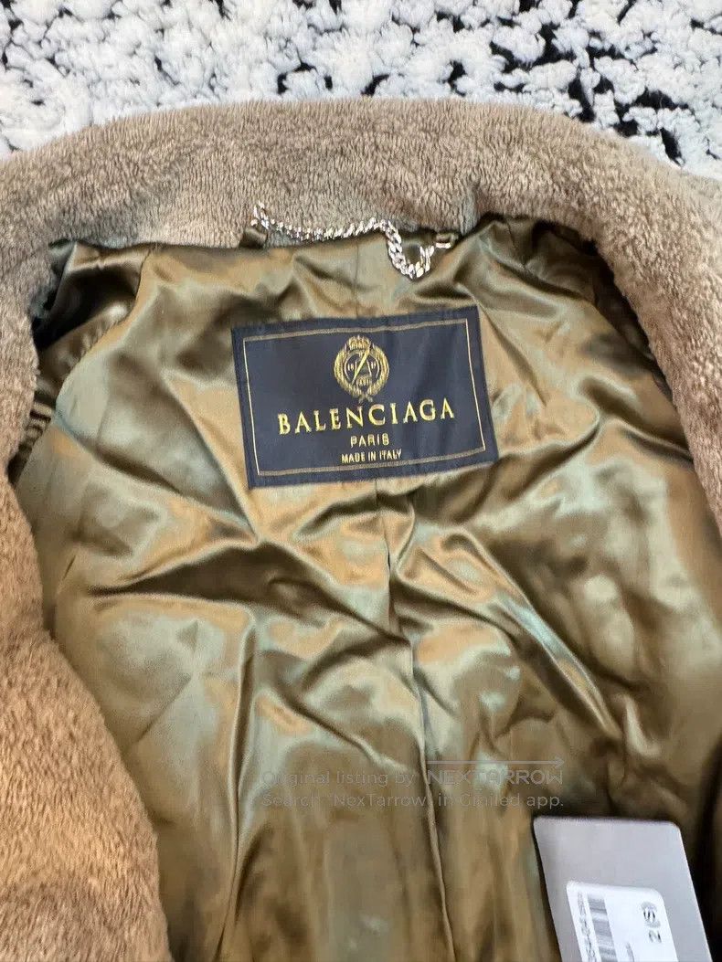Balenciaga Balenciaga Decaying Video Cassette Series Degraded Windbre Size M / US 6-8 / IT 42-44 - 2 Thumbnail