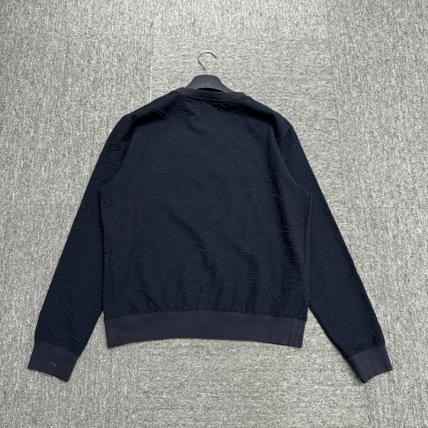 Hermes Hermes embossed pattern sweatshirt L Size US L / EU 52-54 / 3 - 6 Thumbnail
