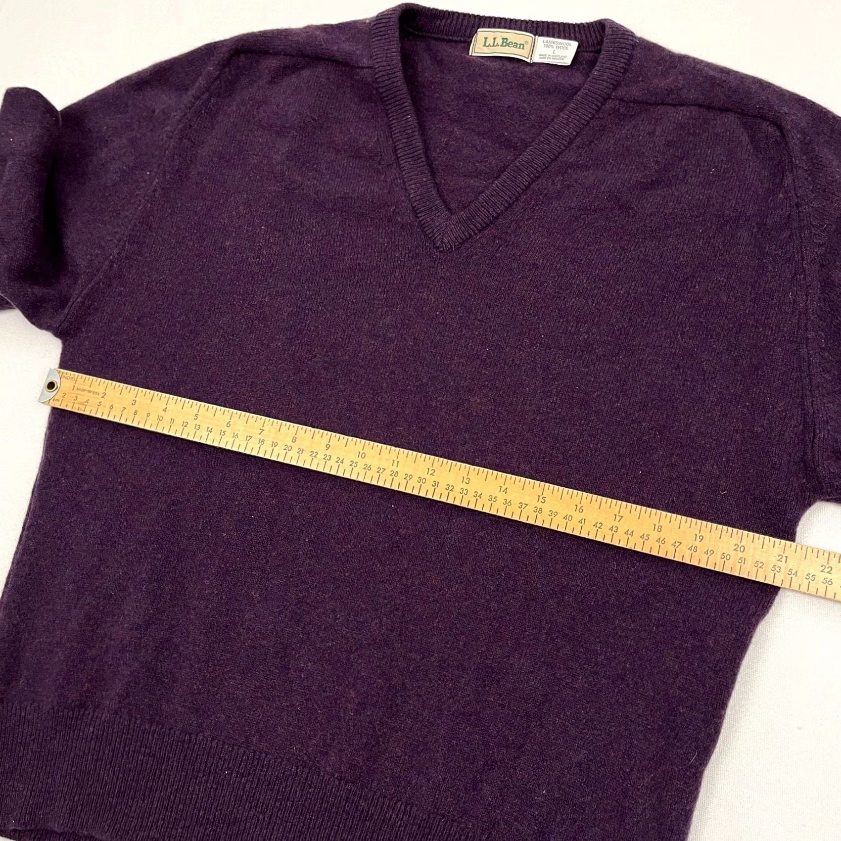 Vintage VINTAGE 90s LL Bean Lambswool Sweater Mens L Purple Knit V-Neck Jumper Scotland Prep Pullover Size US L / EU 52-54 / 3 - 4 Thumbnail