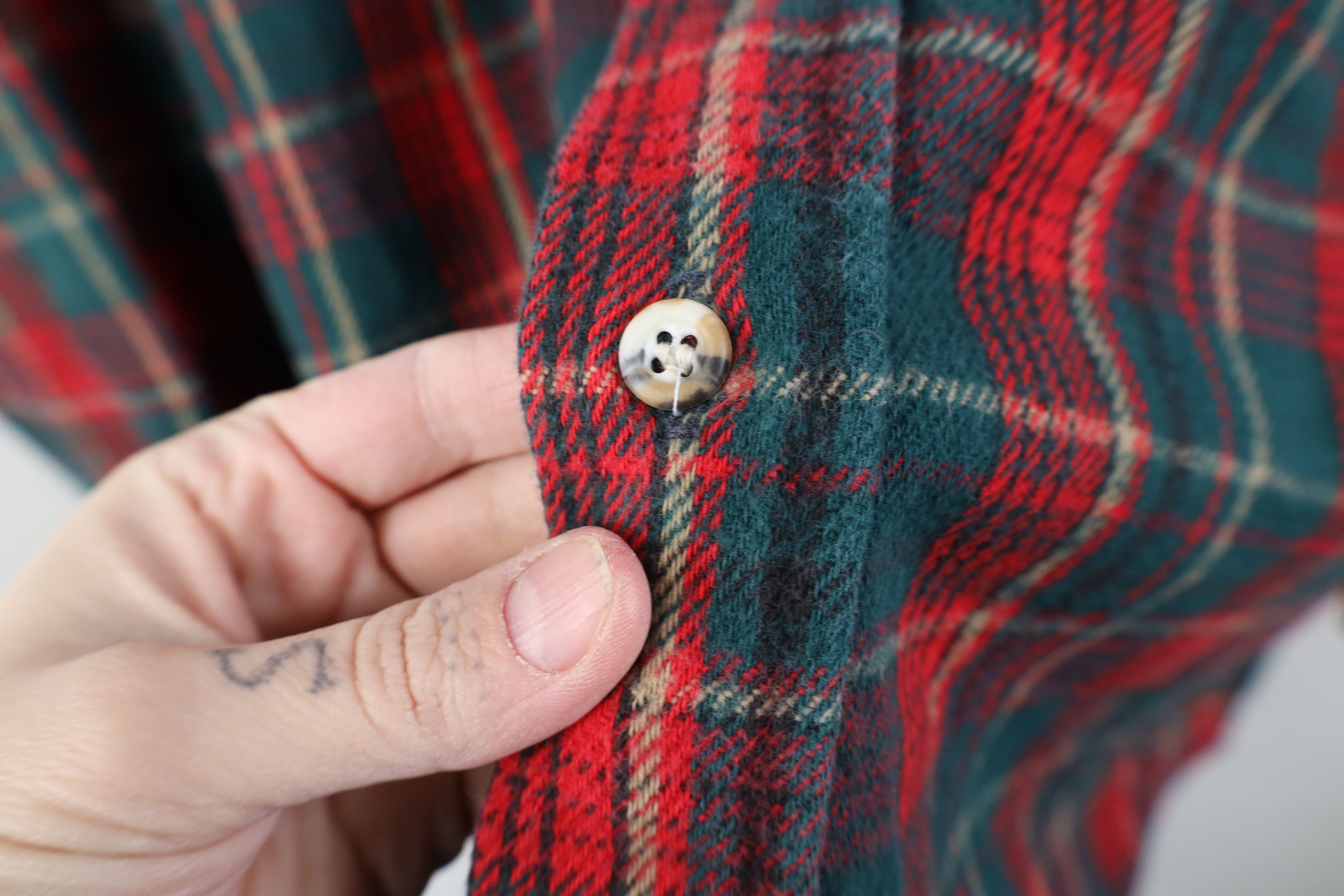 FiveBrother Vintage 90s Five Brother Heavyweight Button Shirt Plaid USA Size US XL / EU 56 / 4 - 7 Thumbnail