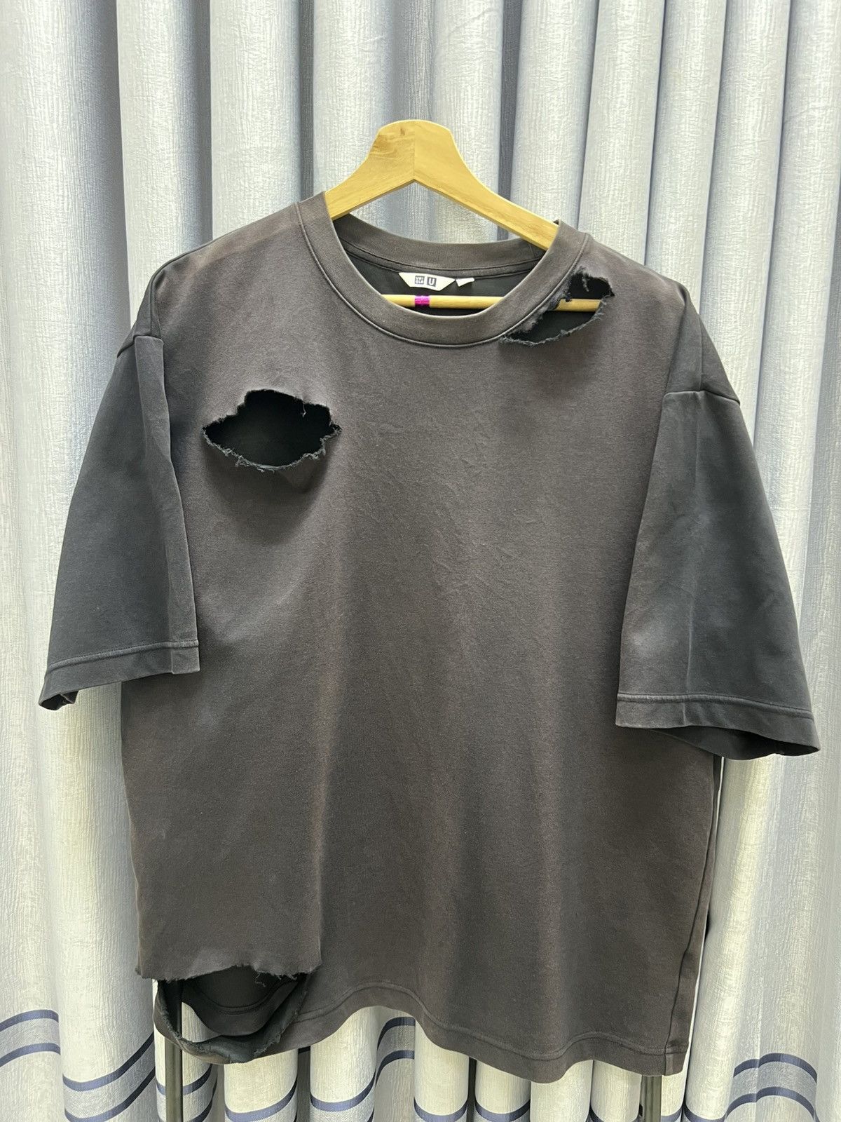 Lemaire × Uniqlo UNIQLO LEMAIRE THRASHED FADED DISTRESSED OVERSIZED BOXY TEE Size US L / EU 52-54 / 3 - 1 Thumbnail