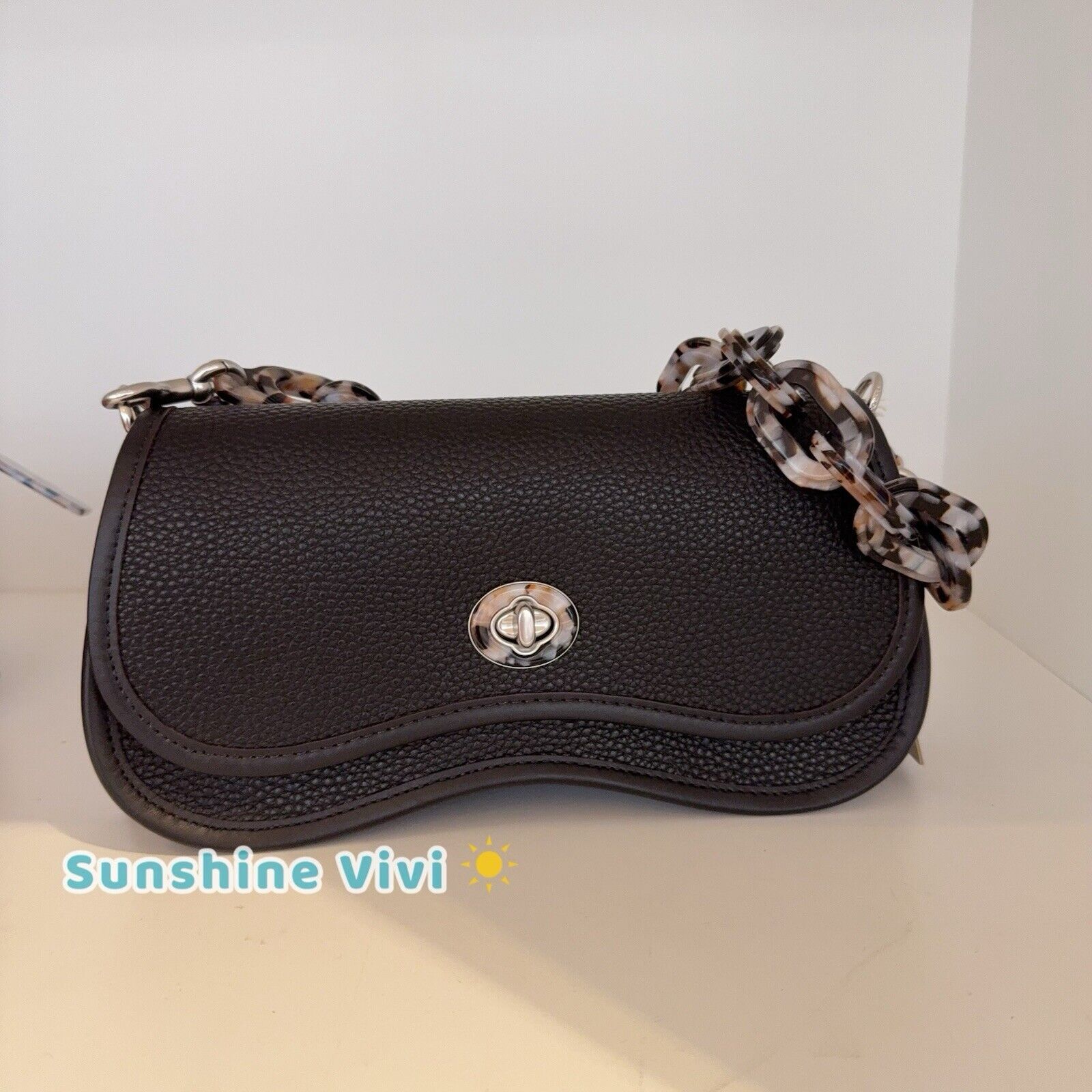 Coach NWT Coach Wavy Dinky Bag Shoulde Crossbody Black CK113 Size ONE SIZE - 1 Thumbnail