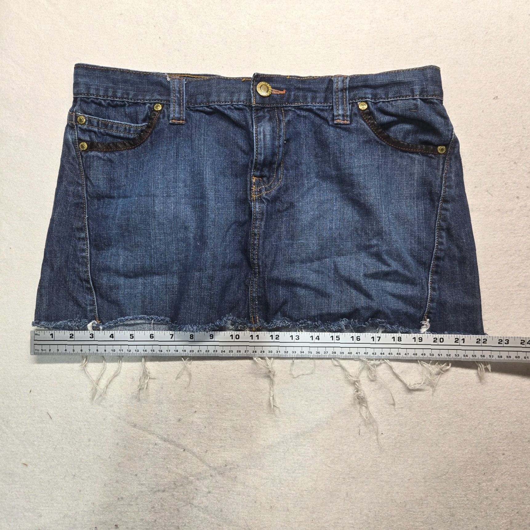 Old Navy VINTAGE Old Navy Denim Skirt Women's 14 Short Mini Casual Blue Pockets Spring Summer Size 36" / US 14 / IT 50 - 6 Thumbnail