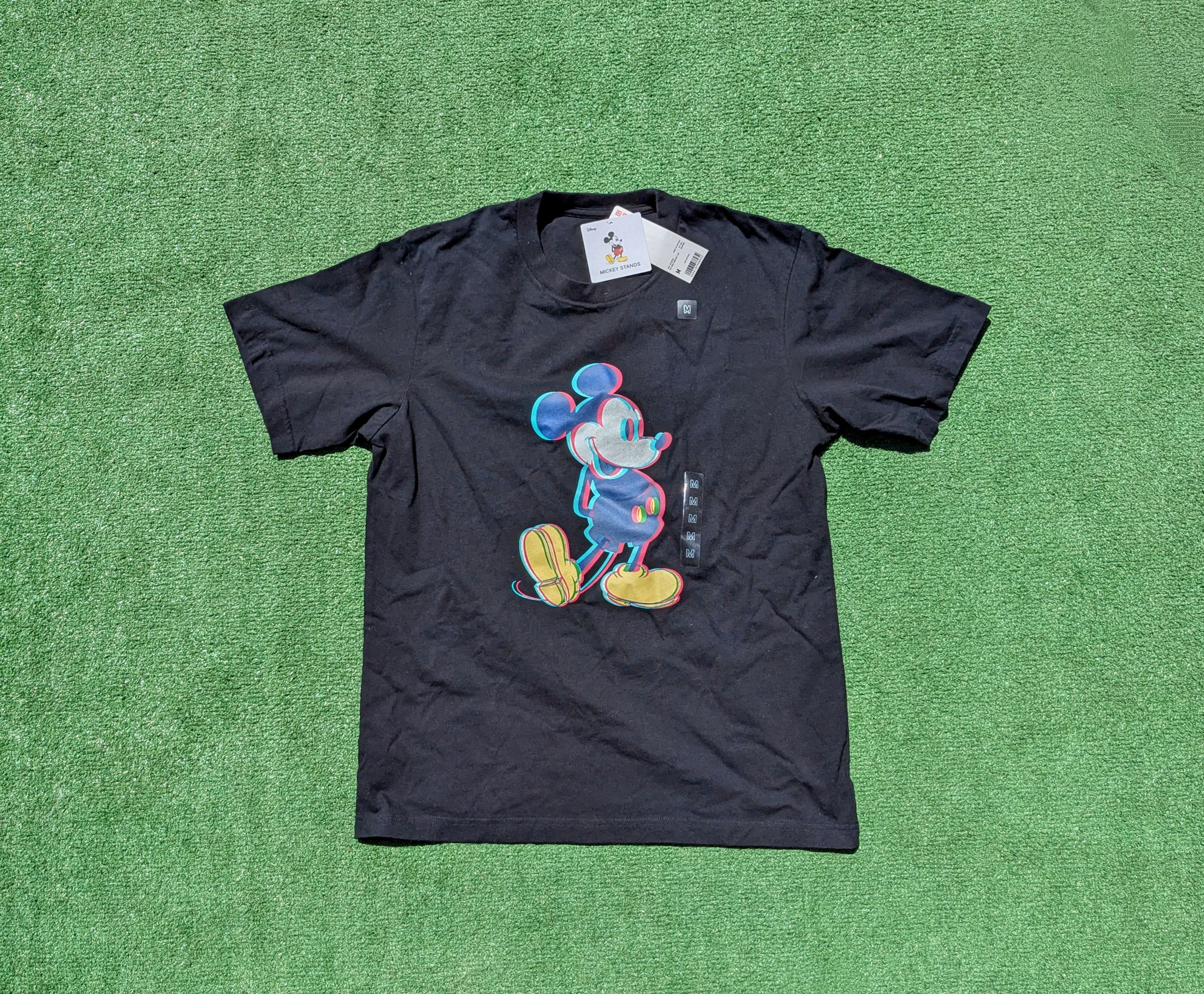 Uniqlo Uniqlo Out-of-Focus Disney Mickey Mouse Stands T-Shirt NWT Size US M / EU 48-50 / 2 - 2 Thumbnail
