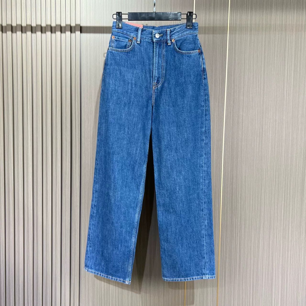 Acne Studios Acne Studios Blue Washed Denim Pants Size 25" / US 0 / IT 36 - 1 Thumbnail