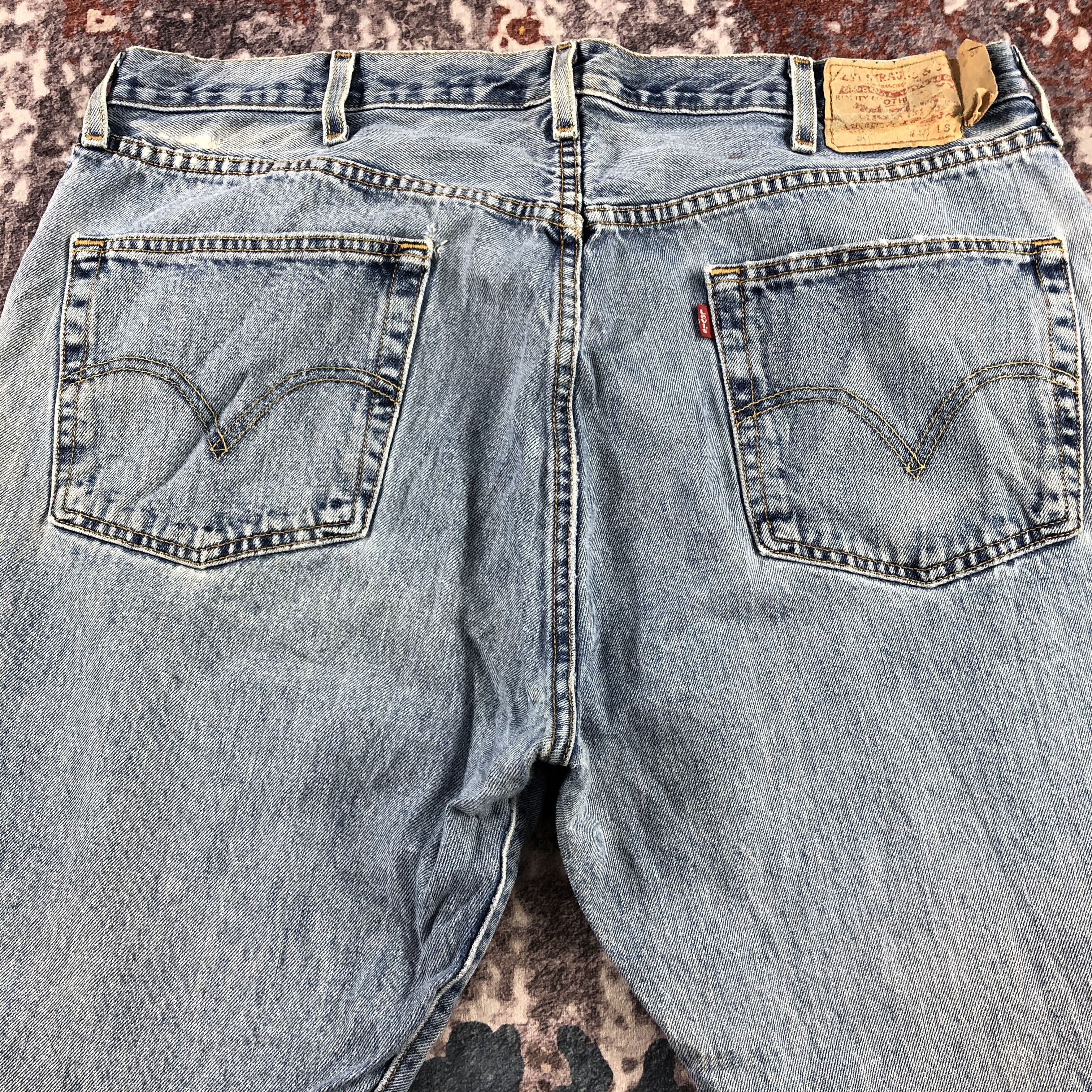 Levi's × Vintage Vintage Blue Wash Levis 501 Jeans-JM2960 Size US 39 - 5 Thumbnail